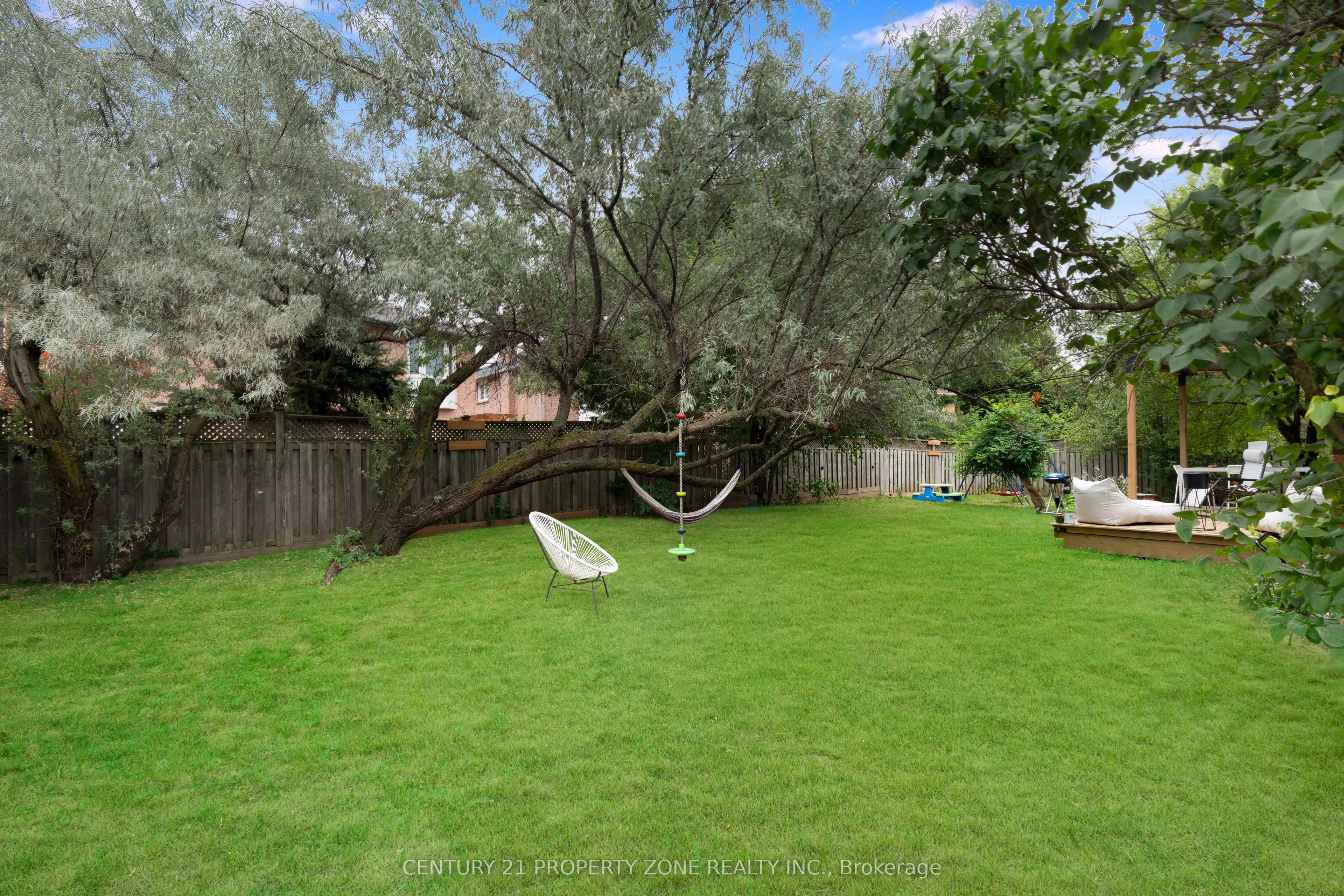 380 Summerchase Drive