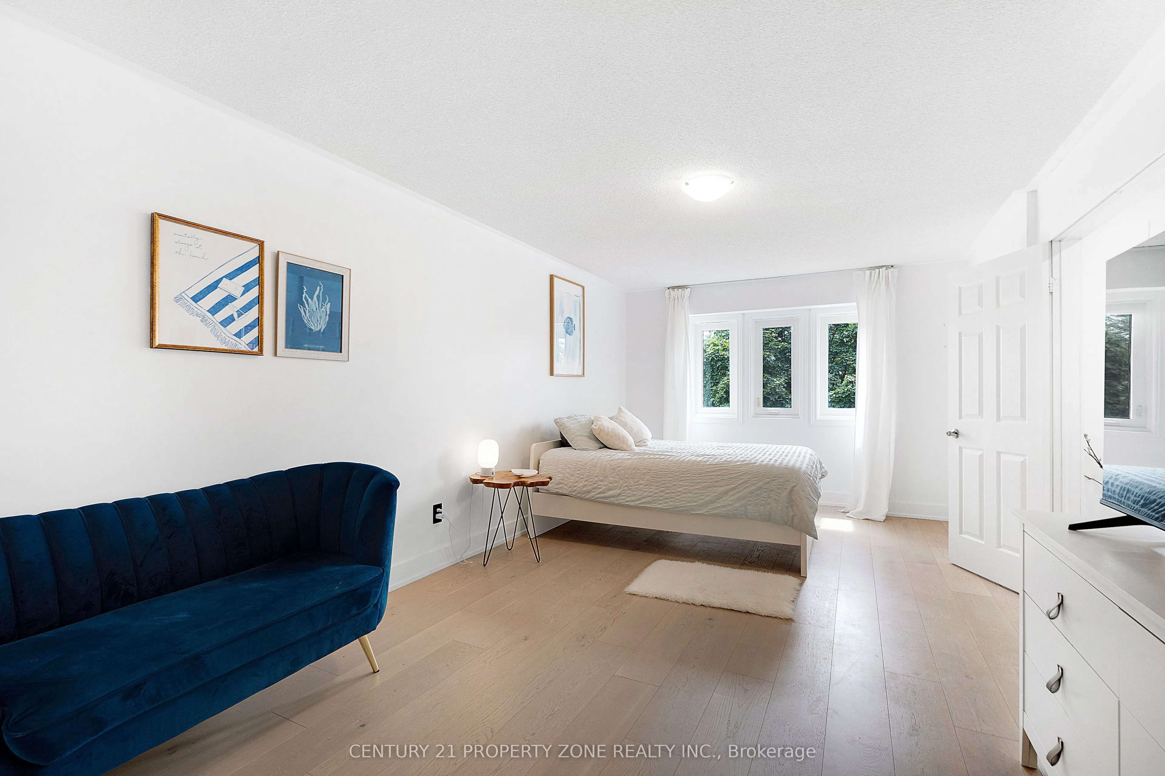 380 Summerchase Drive