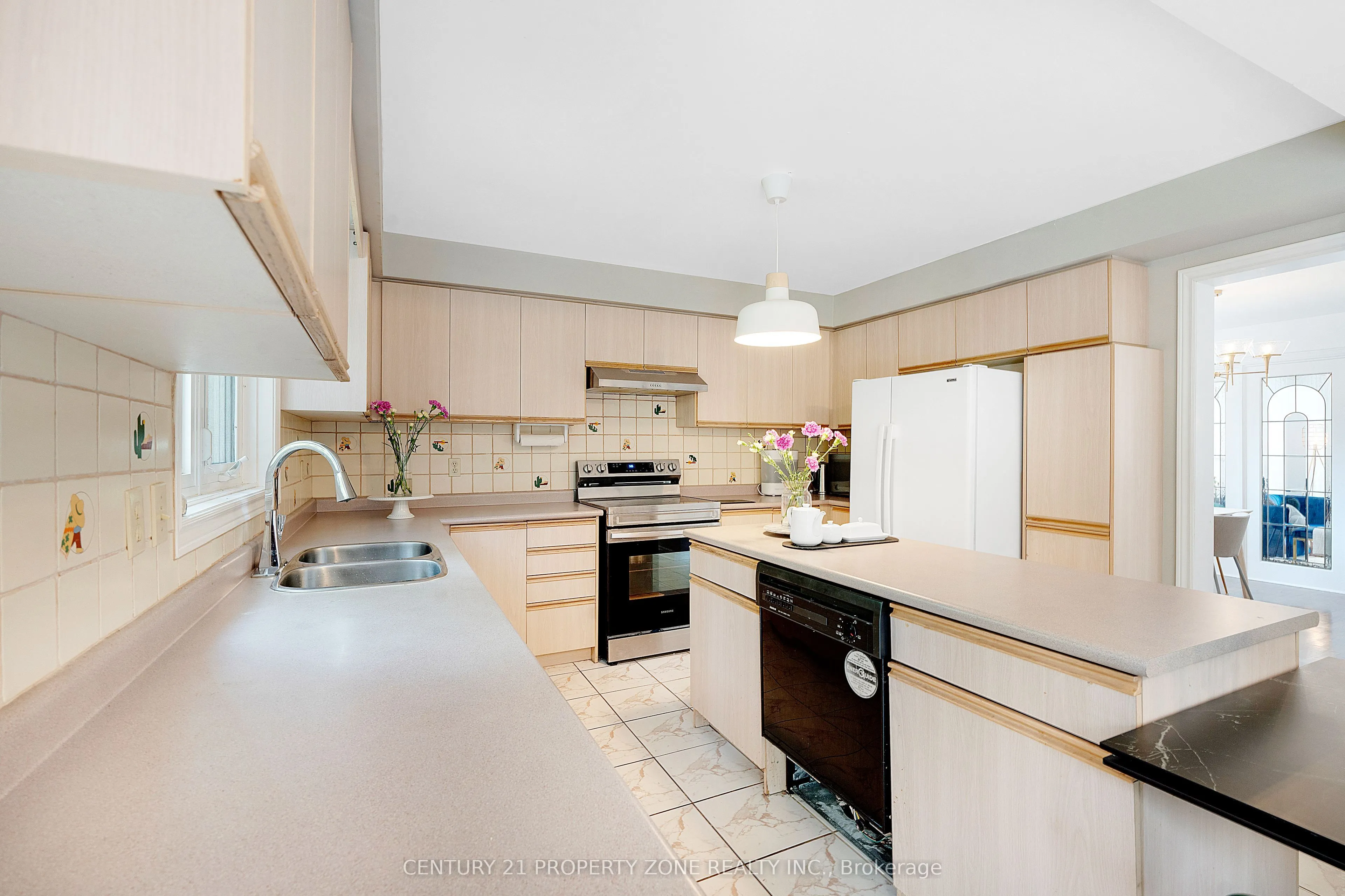 380 Summerchase Drive