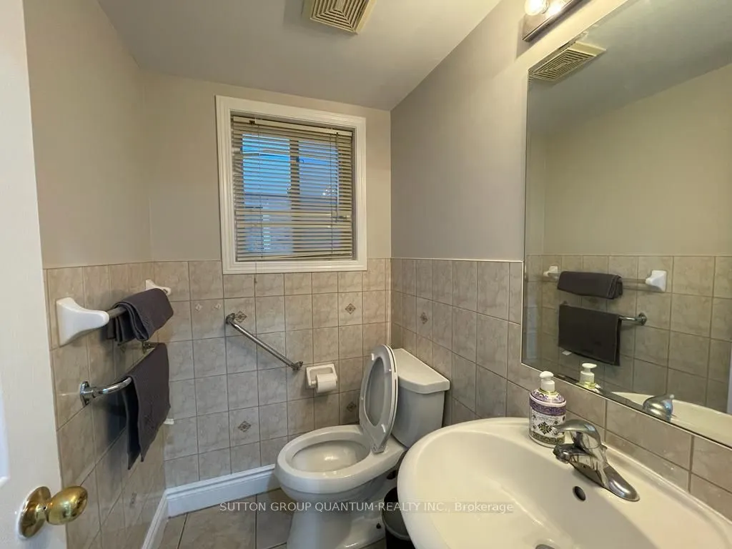239 Brisdale Drive, #Upper