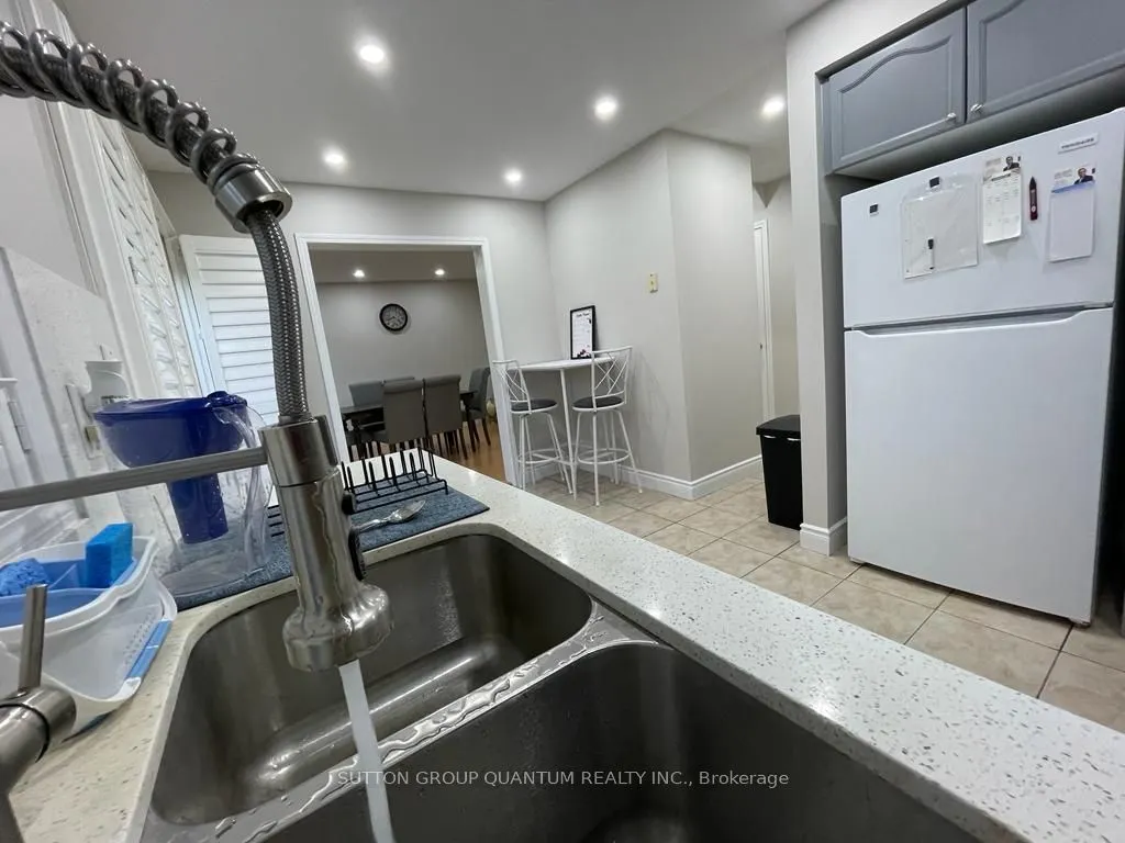 239 Brisdale Drive, #Upper