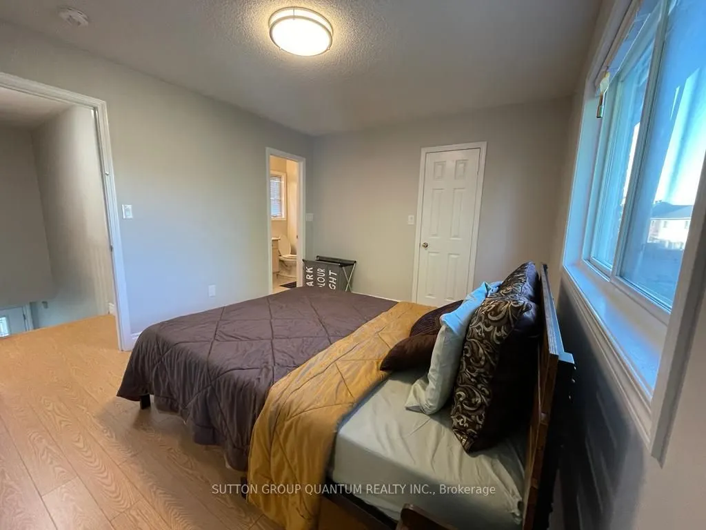 239 Brisdale Drive, #Upper