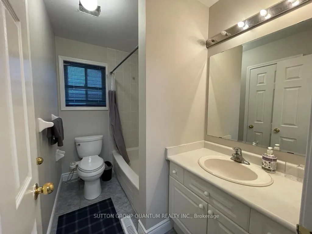 239 Brisdale Drive, #Upper