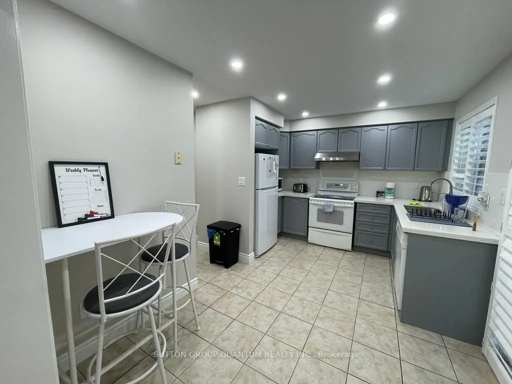 239 Brisdale Drive, #Upper