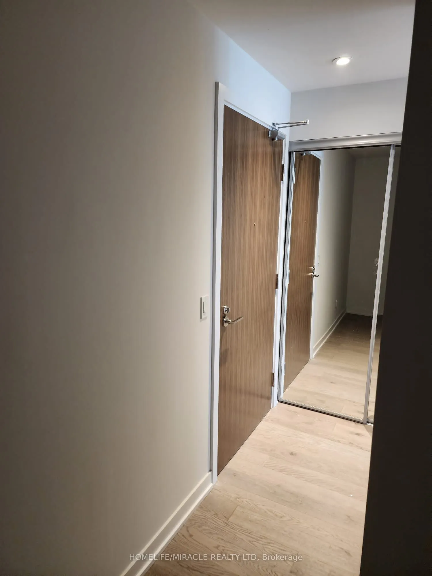 1926 Lakeshore Boulevard W, #2805