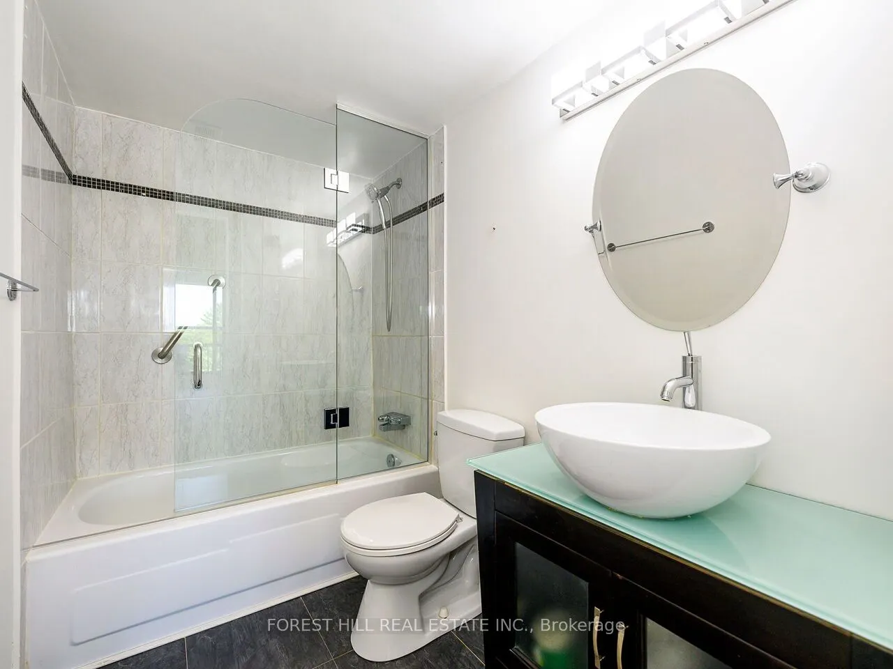 1359 WHITE OAKS Boulevard E, #608