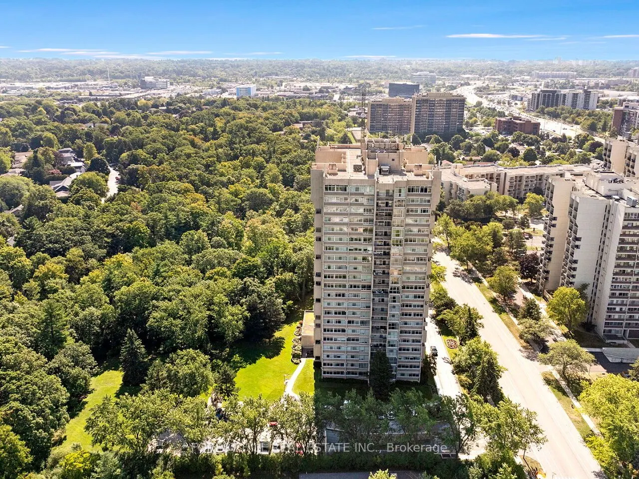 1359 WHITE OAKS Boulevard E, #608