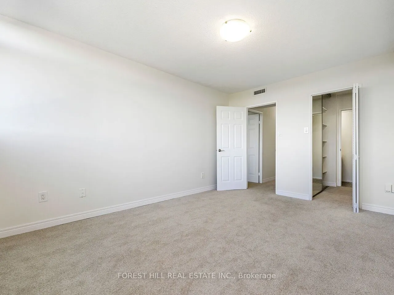 1359 WHITE OAKS Boulevard E, #608