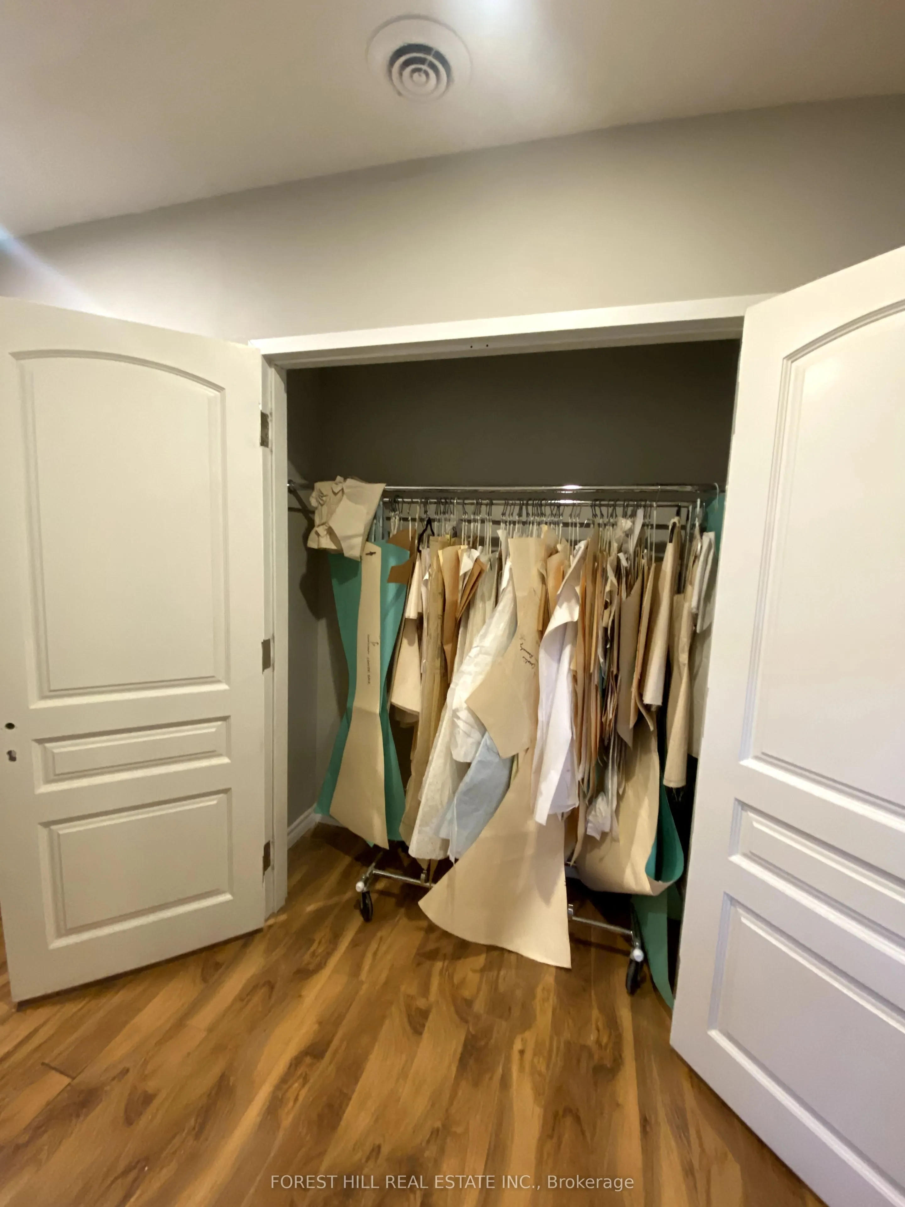 16 Northwestern Avenue, #202