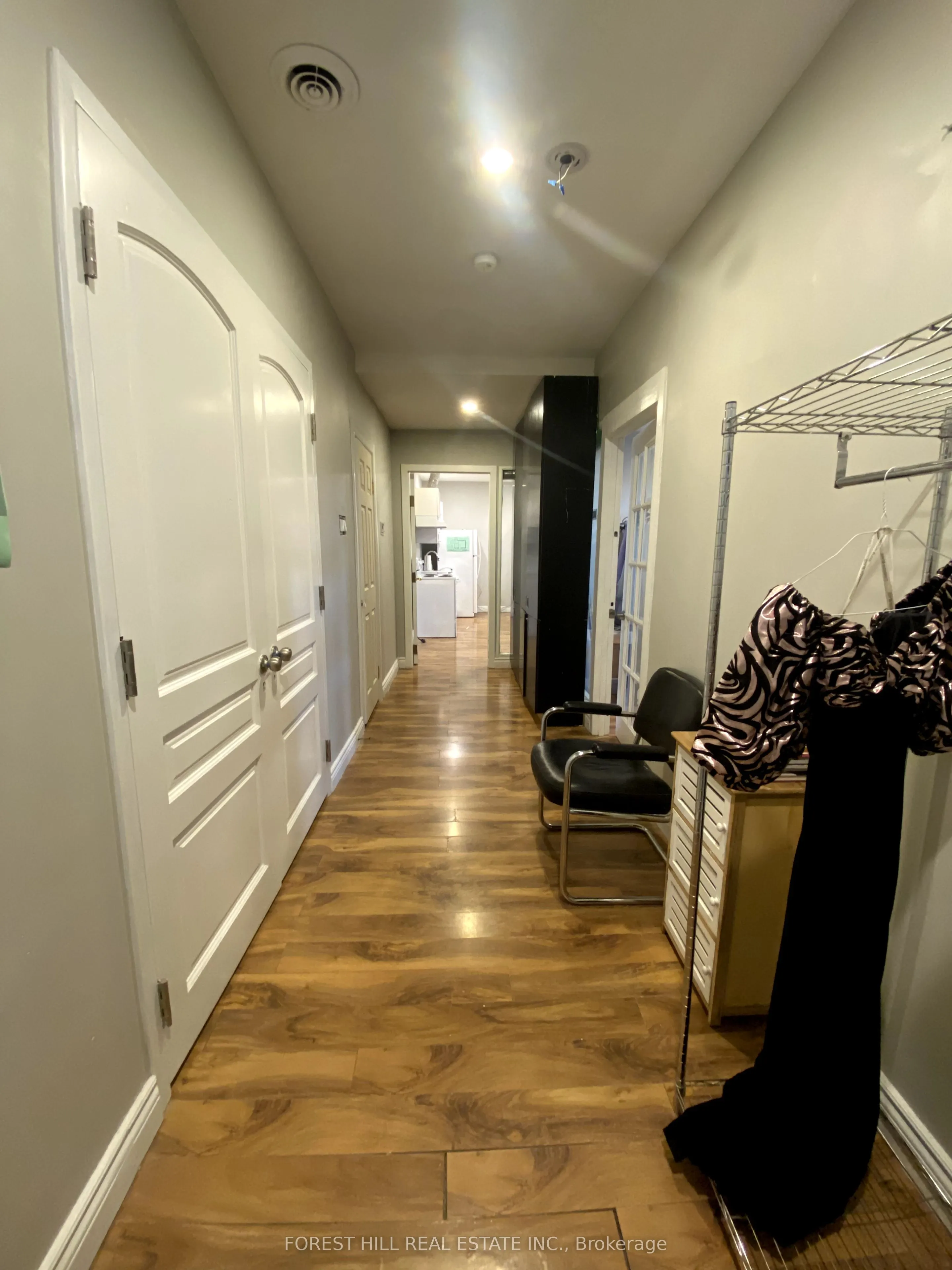 16 Northwestern Avenue, #202