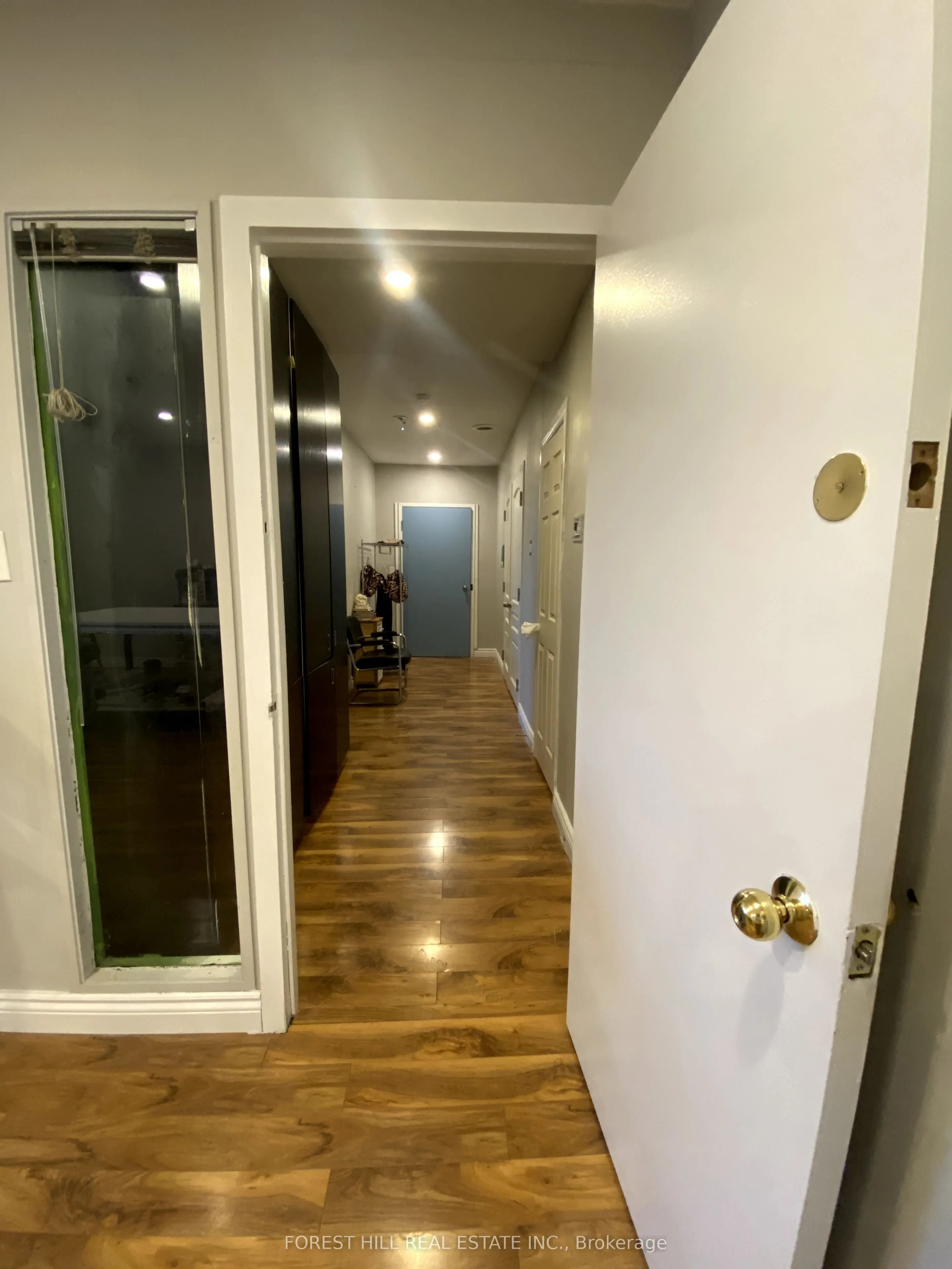 16 Northwestern Avenue, #202