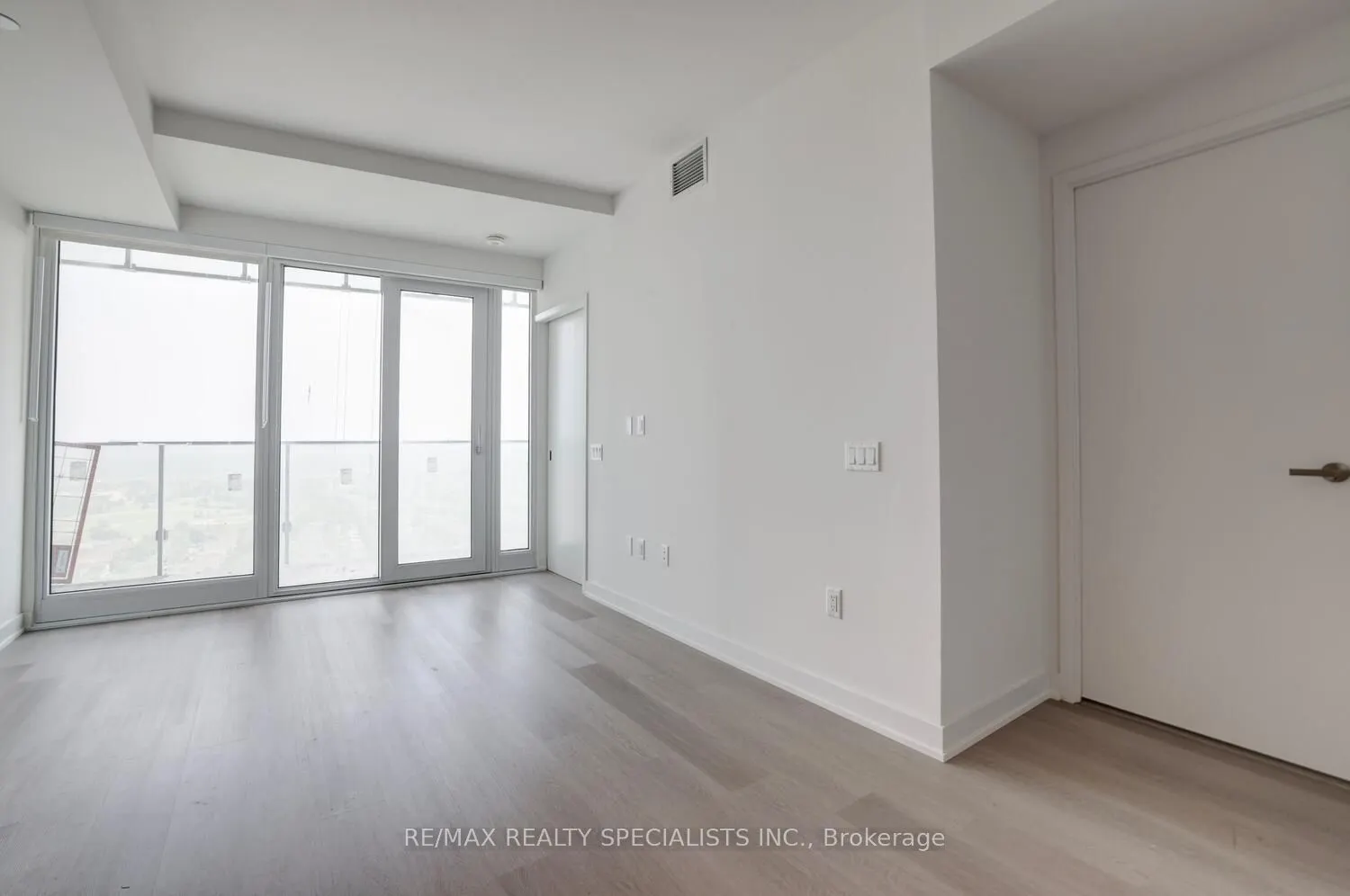 3883 Quartz Road, #2008
