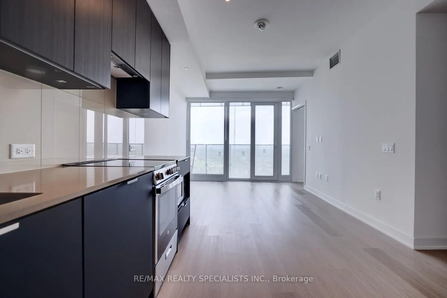 3883 Quartz Road, #2008