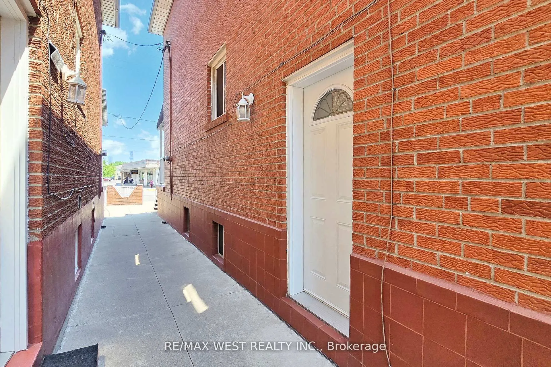 304 Concord Avenue