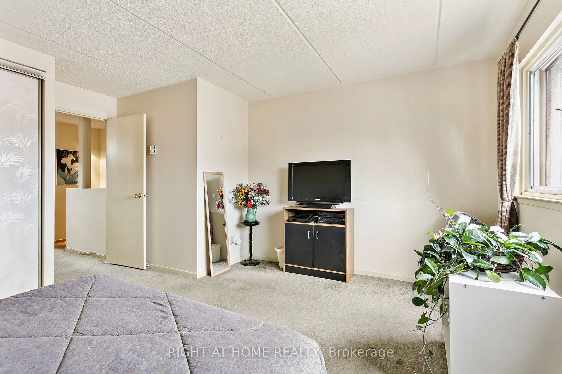 180 Mississ Vly Boulevard, #161