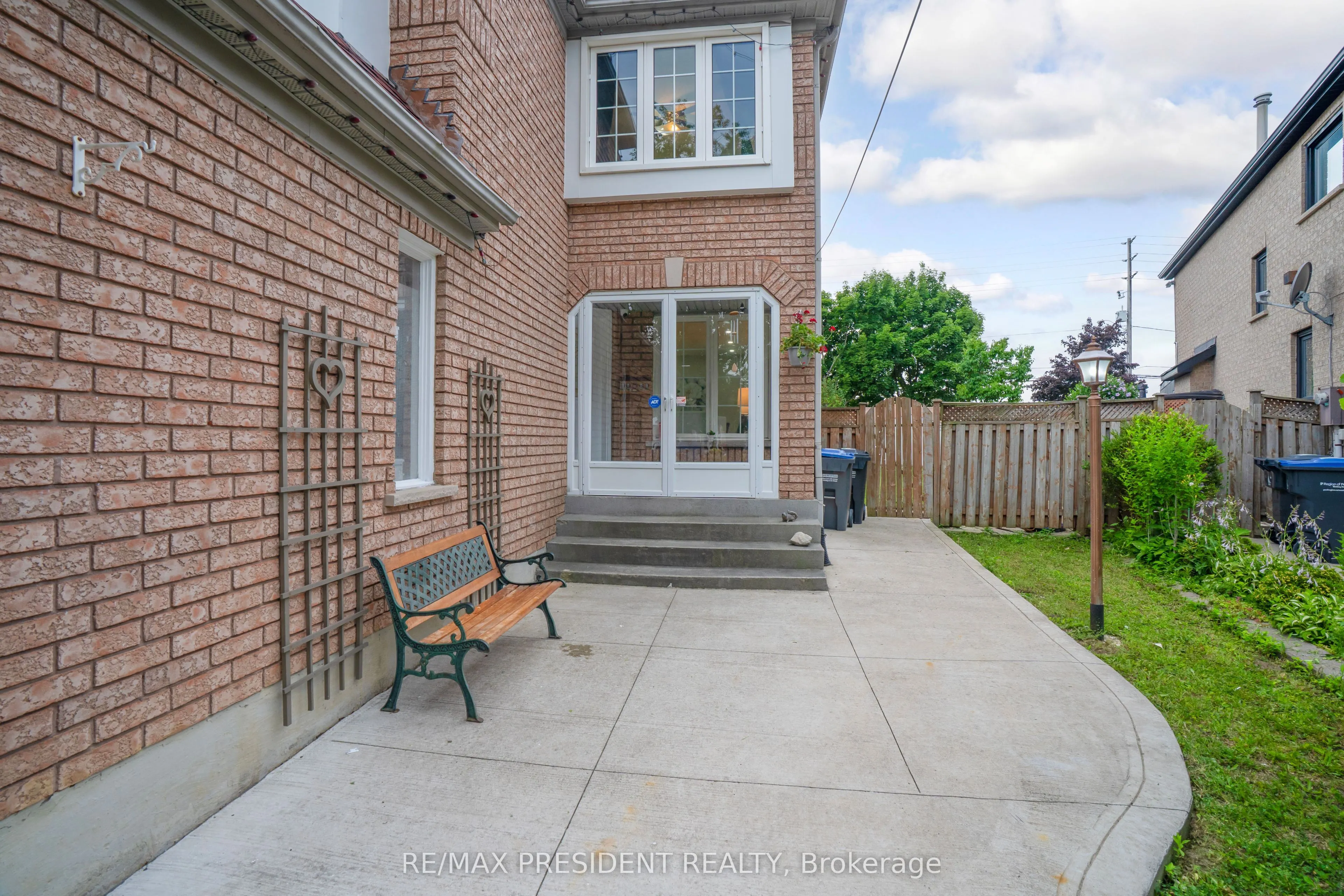 41 Rangeland Road