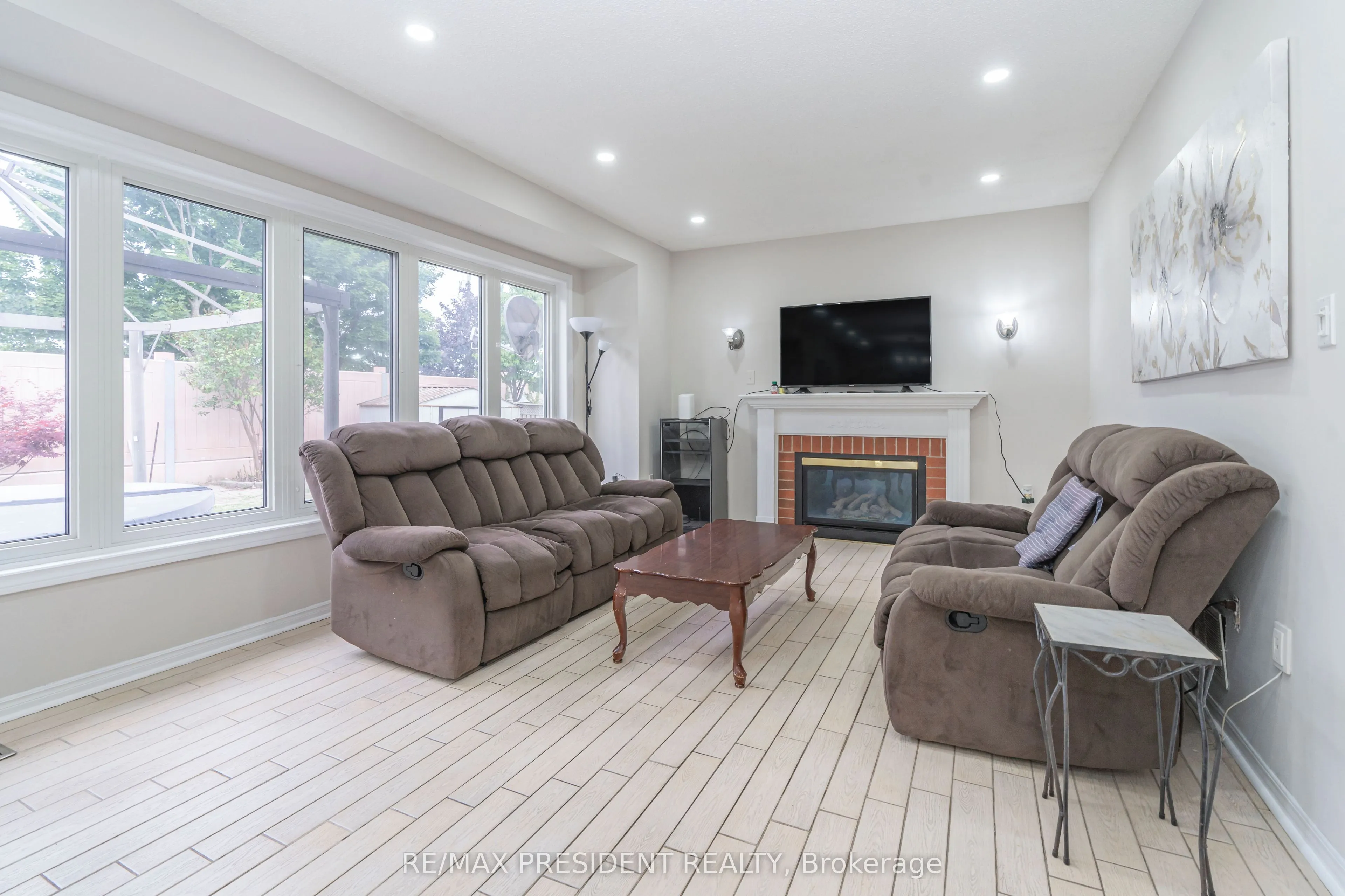 41 Rangeland Road
