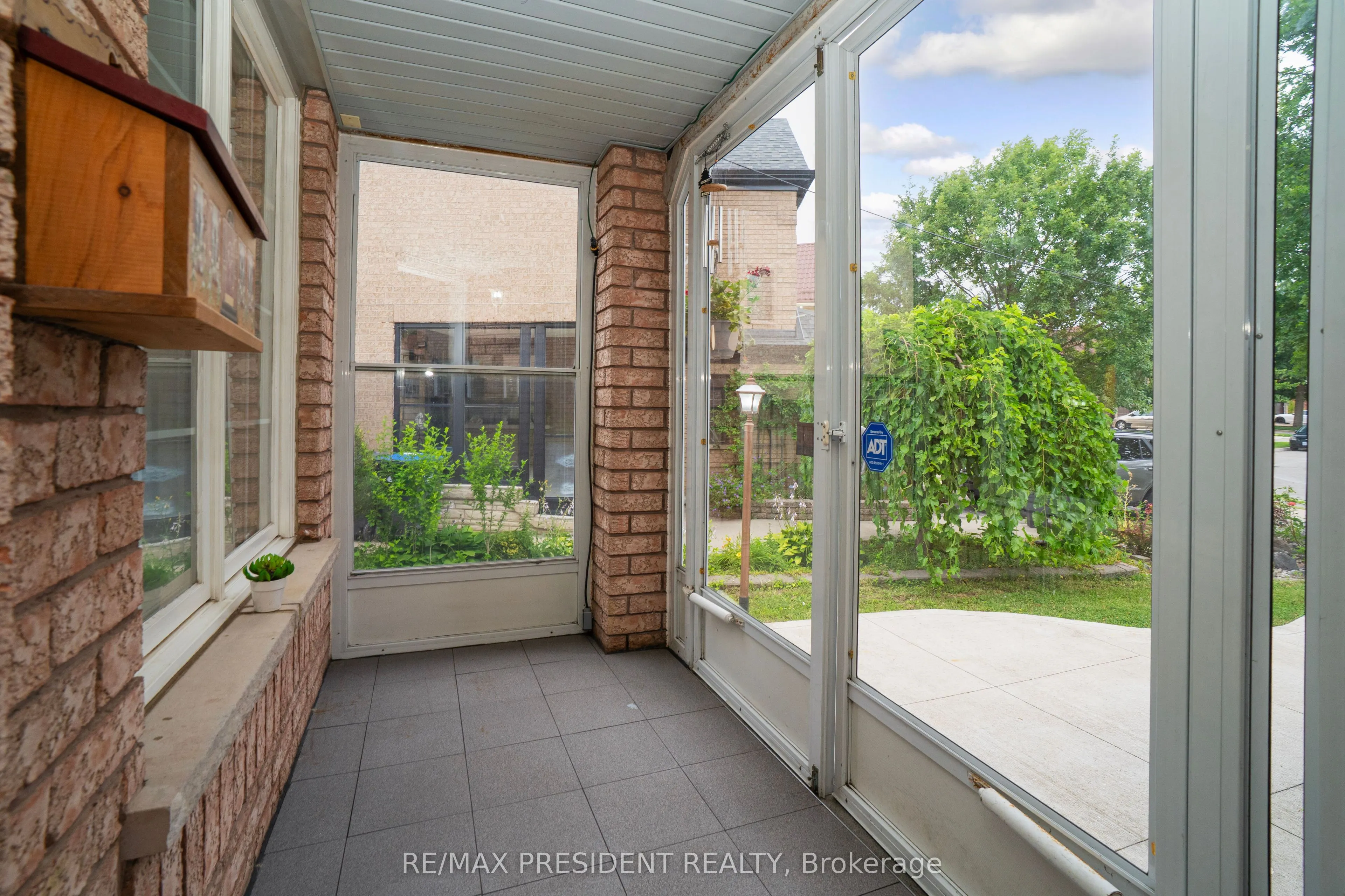 41 Rangeland Road