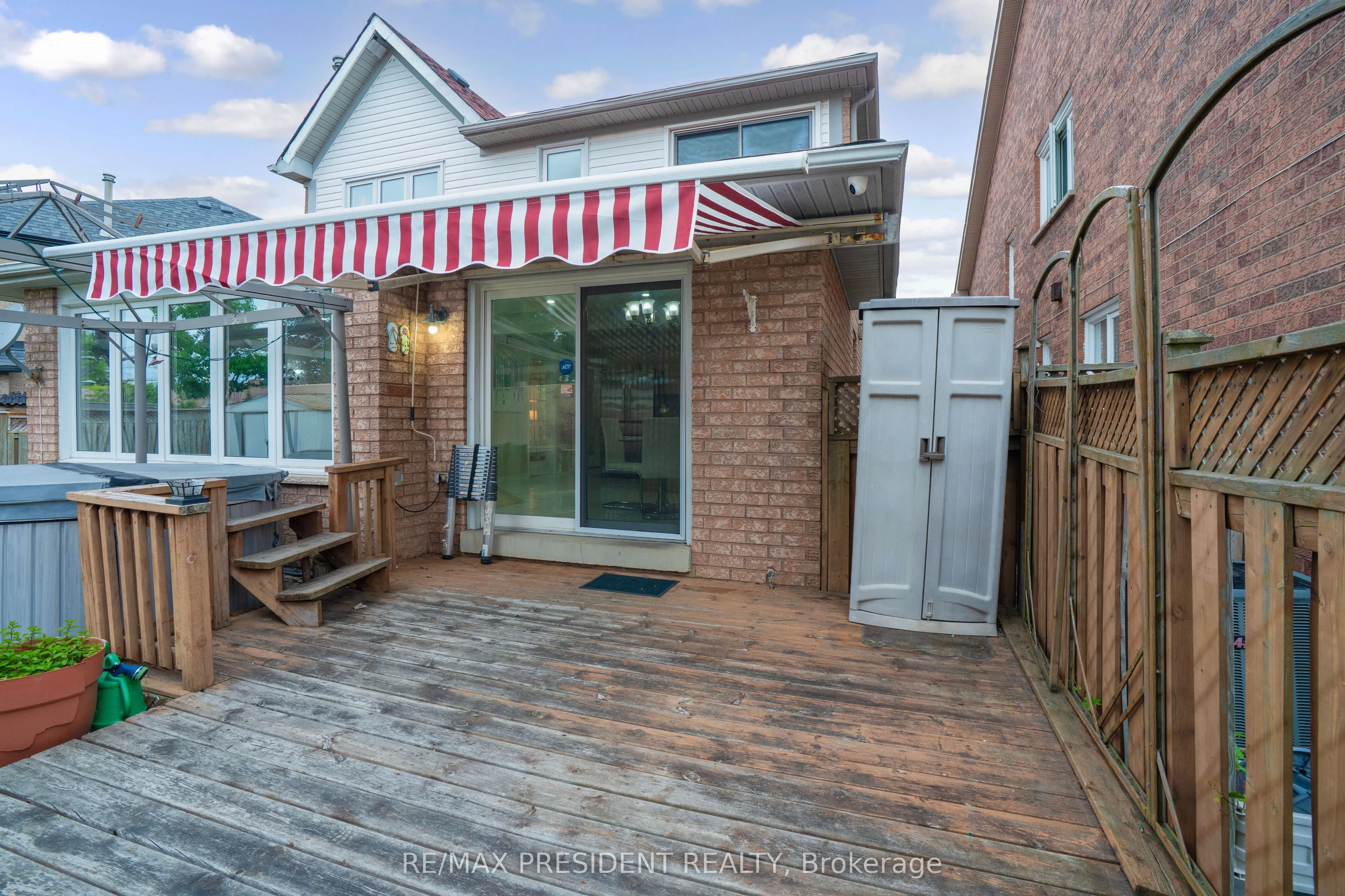41 Rangeland Road