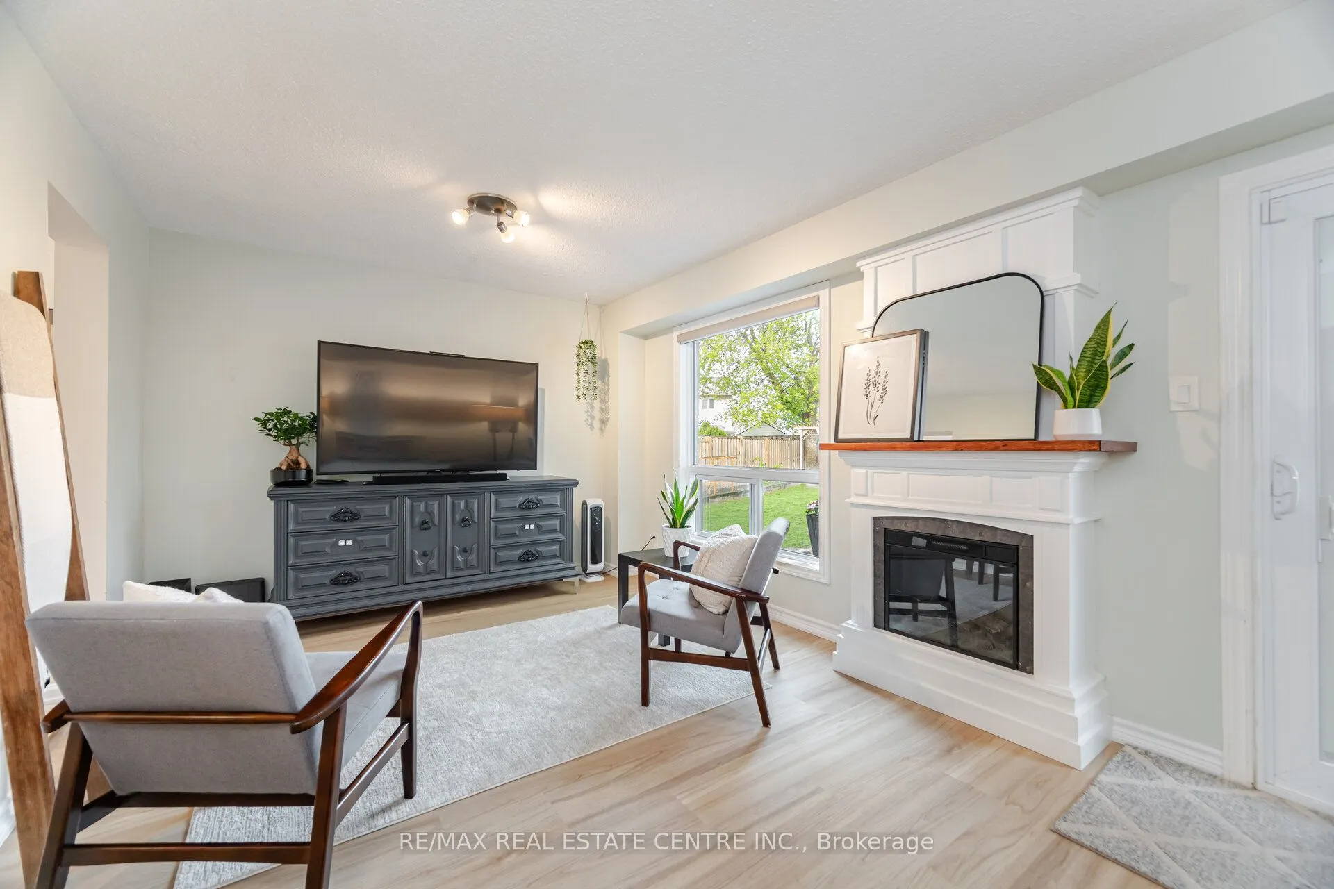 3017 Glace Bay Road
