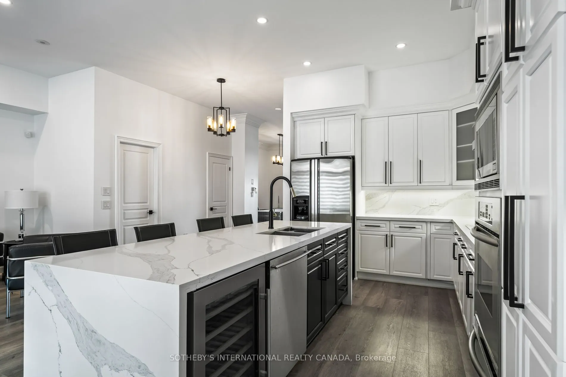54 St Lawrence Drive, #22