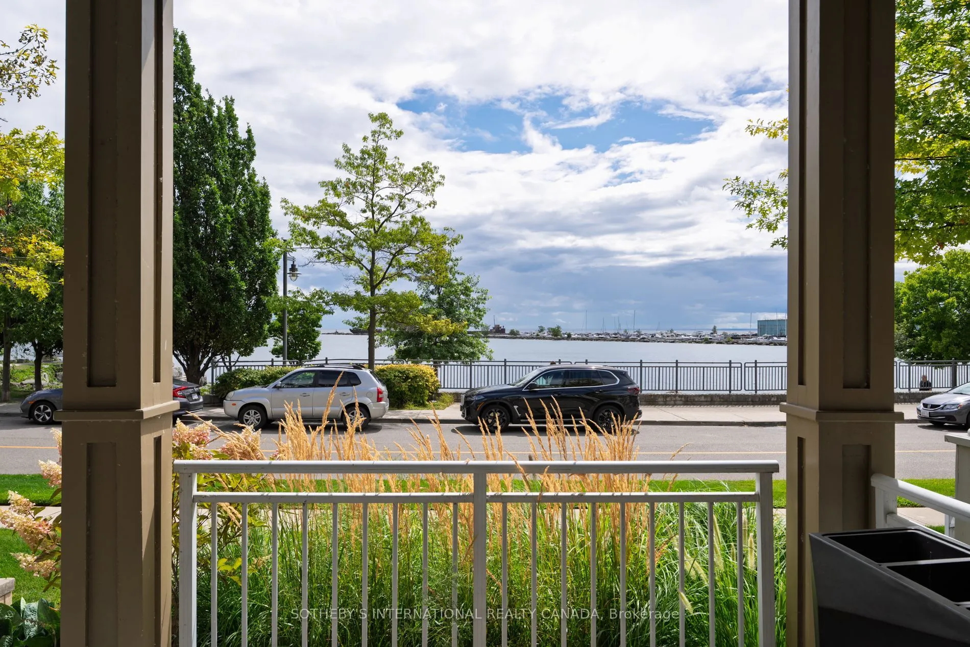 54 St Lawrence Drive, #22