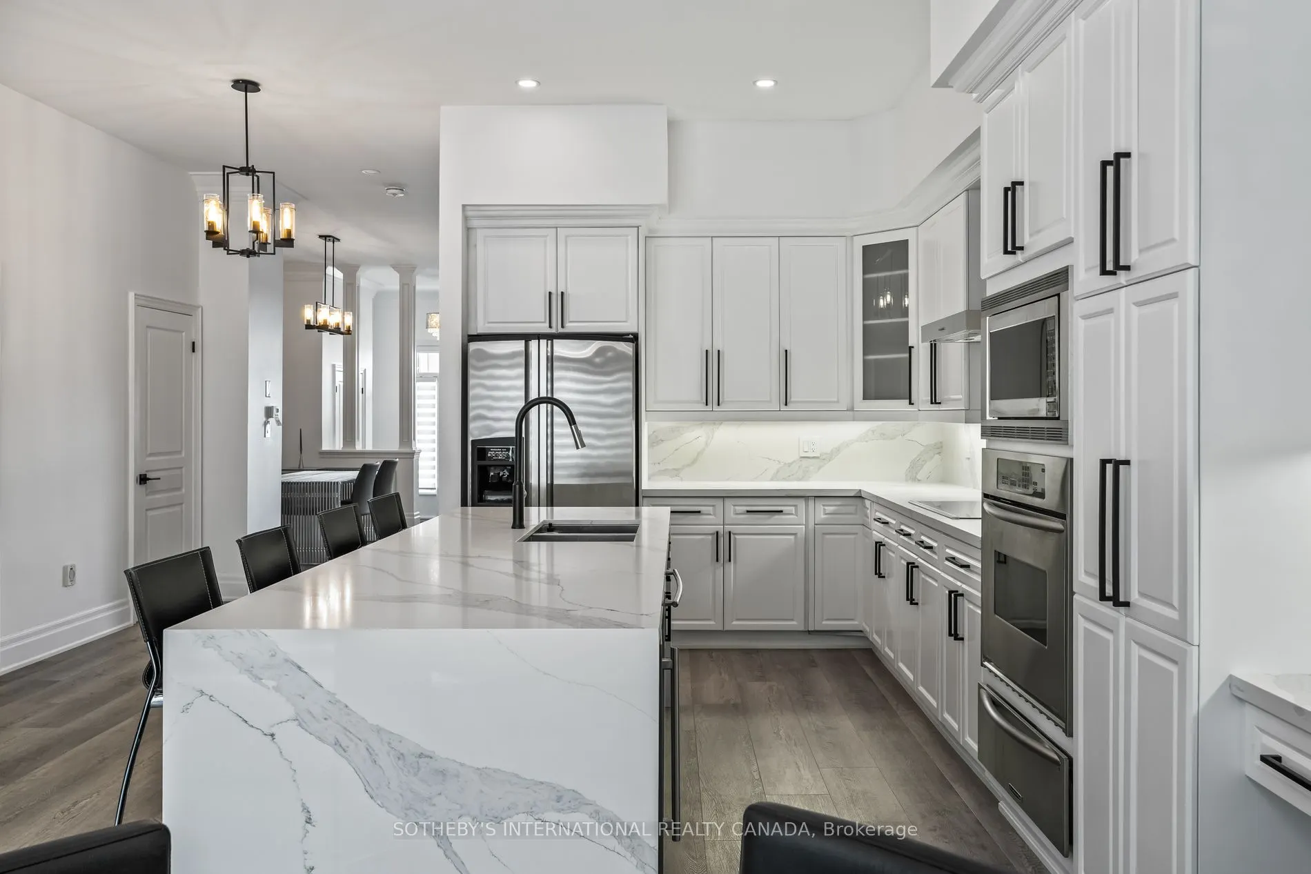 54 St Lawrence Drive, #22