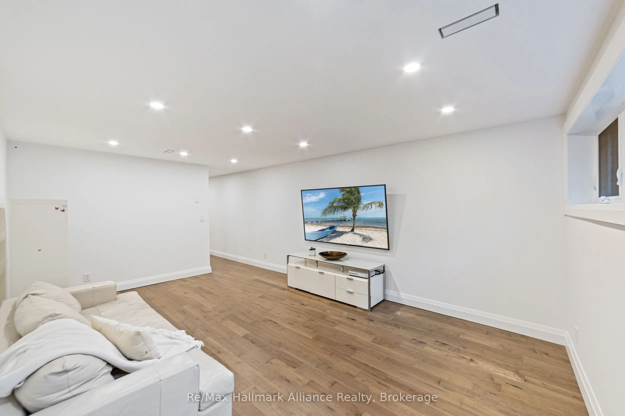 247 Willowridge Court