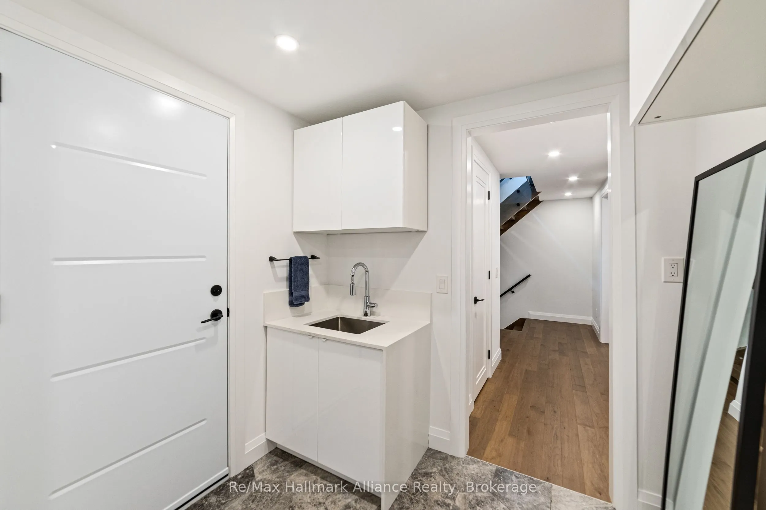 247 Willowridge Court