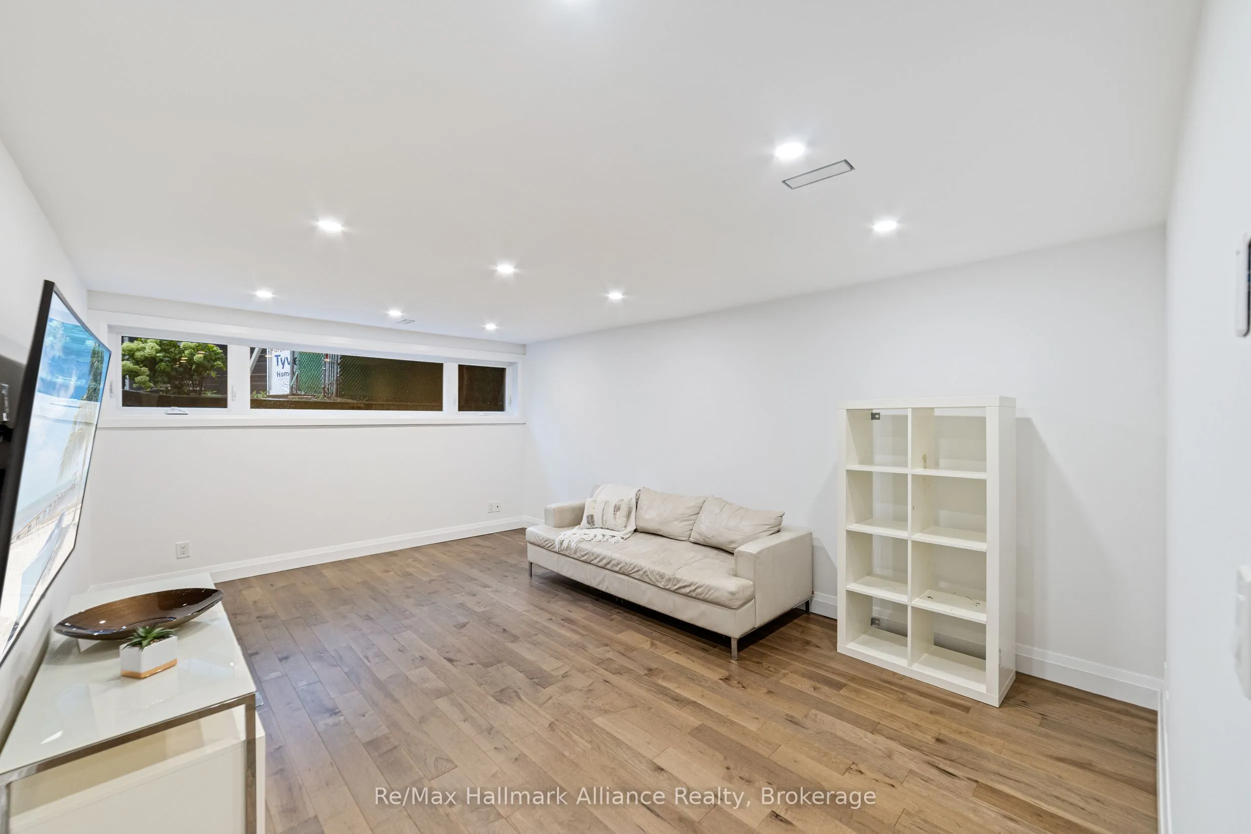 247 Willowridge Court