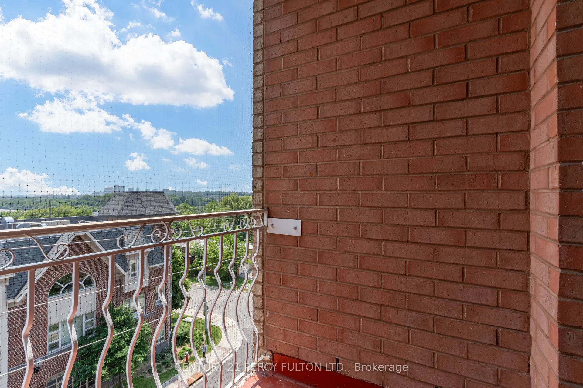 32 Tannery Street, #602