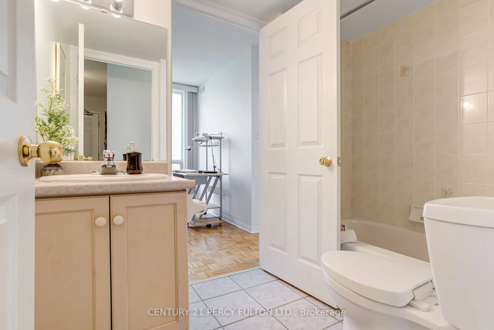 32 Tannery Street, #602