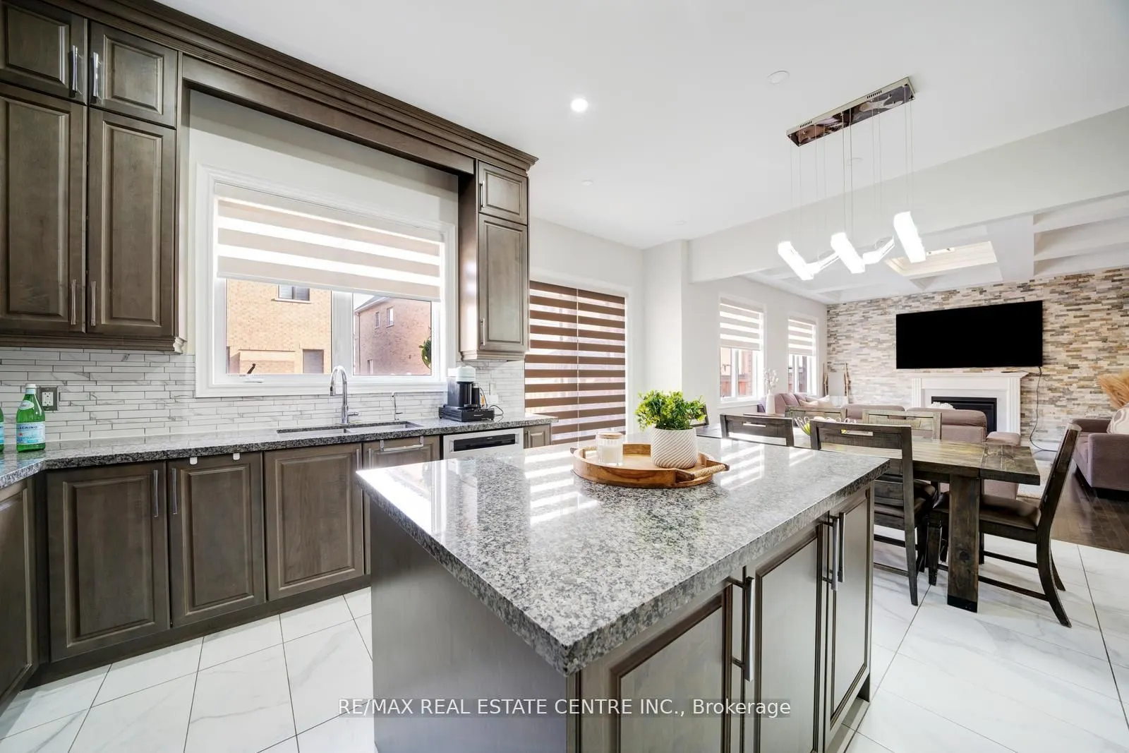 5 Carl Finlay Drive