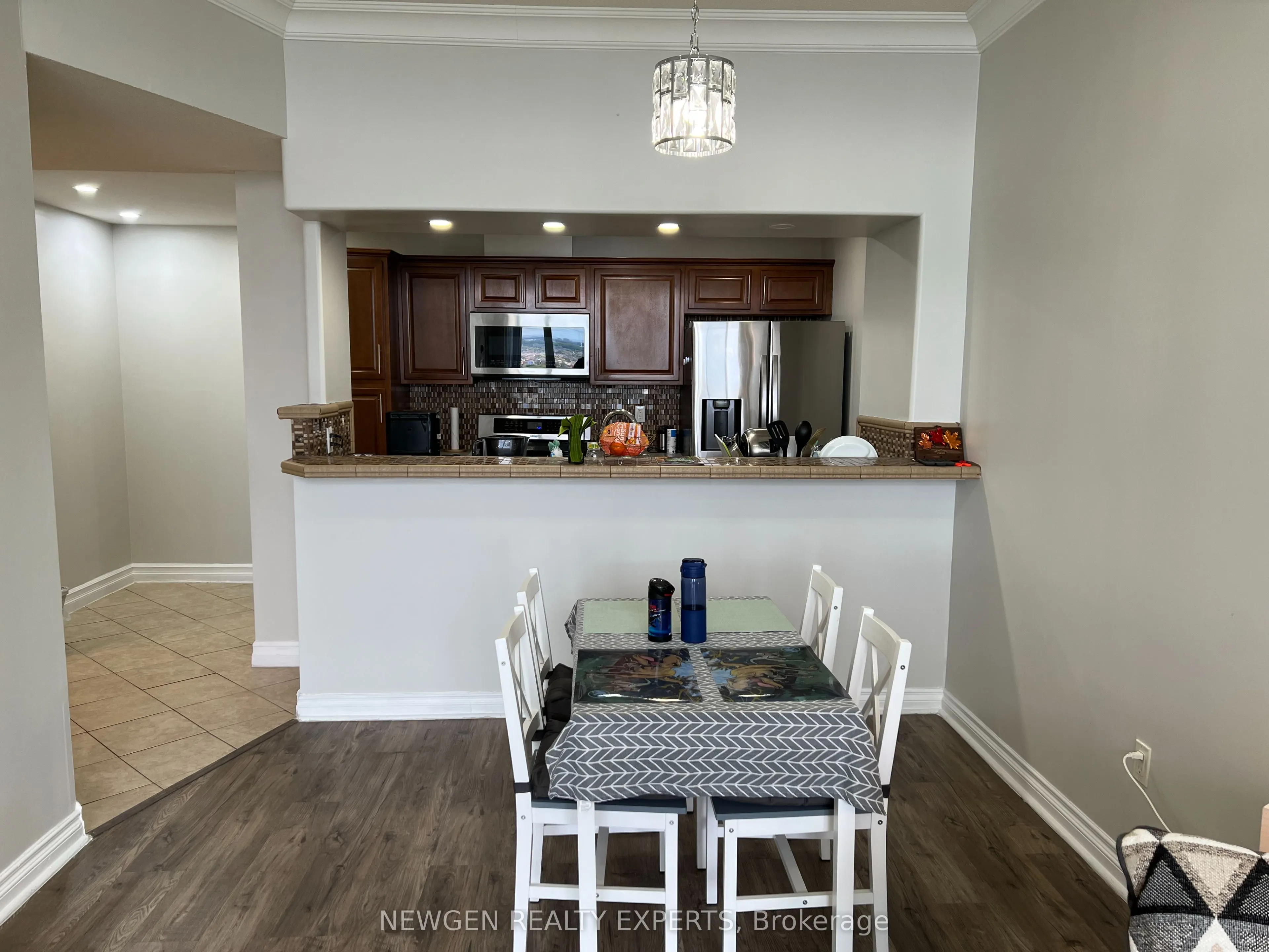 550 Webb Drive, #UPH 12