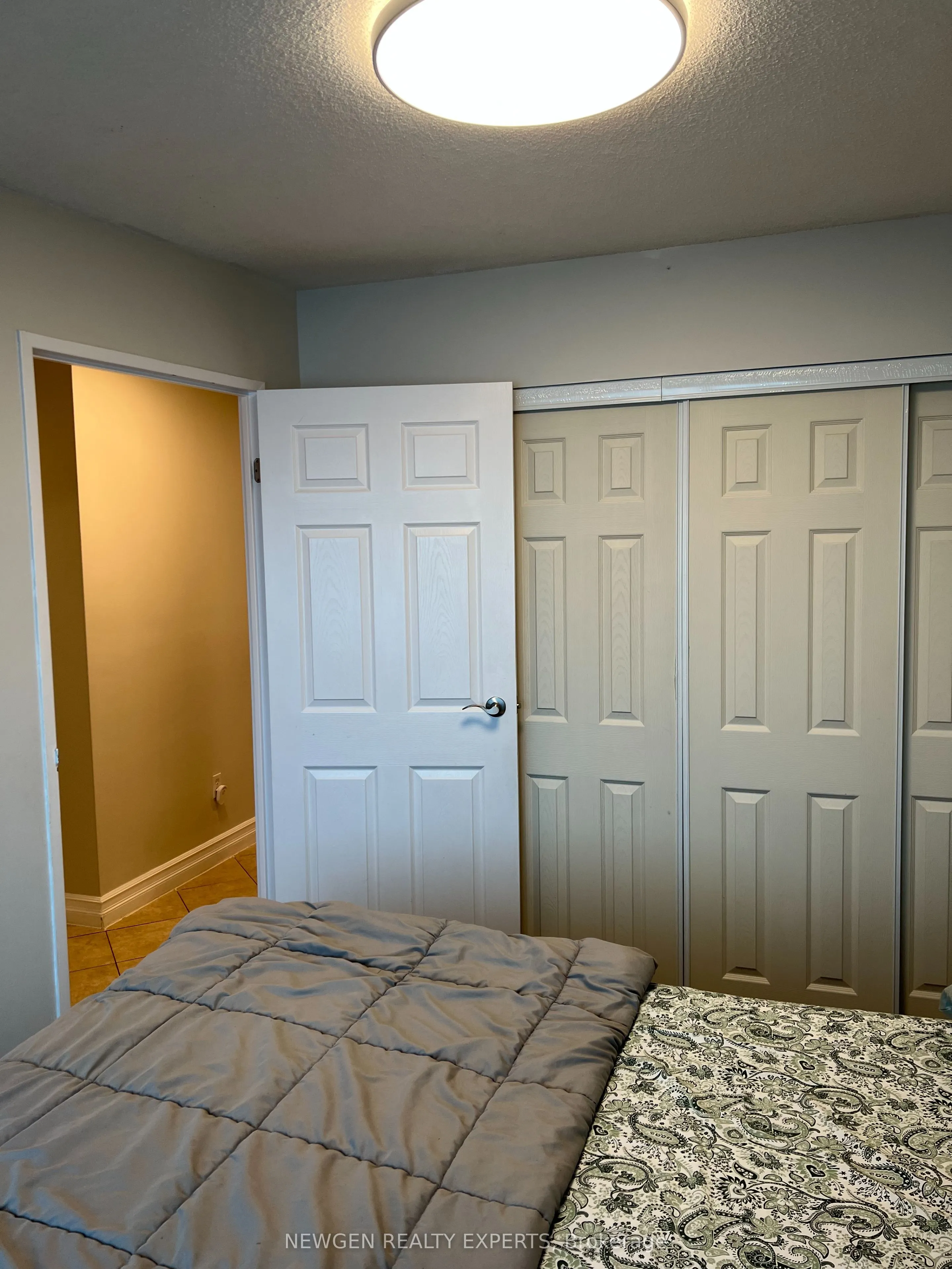 550 Webb Drive, #UPH 12