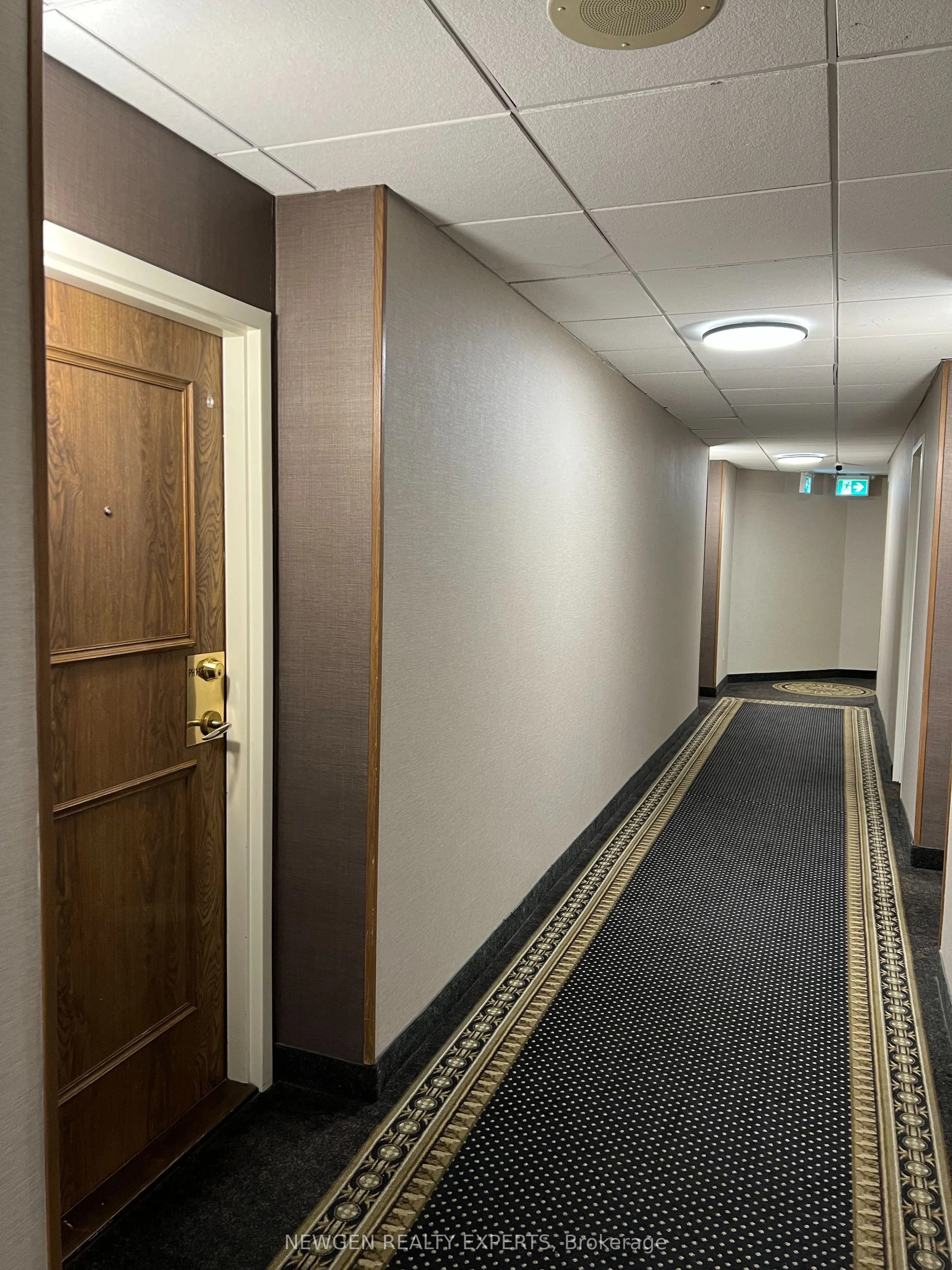 550 Webb Drive, #UPH 12