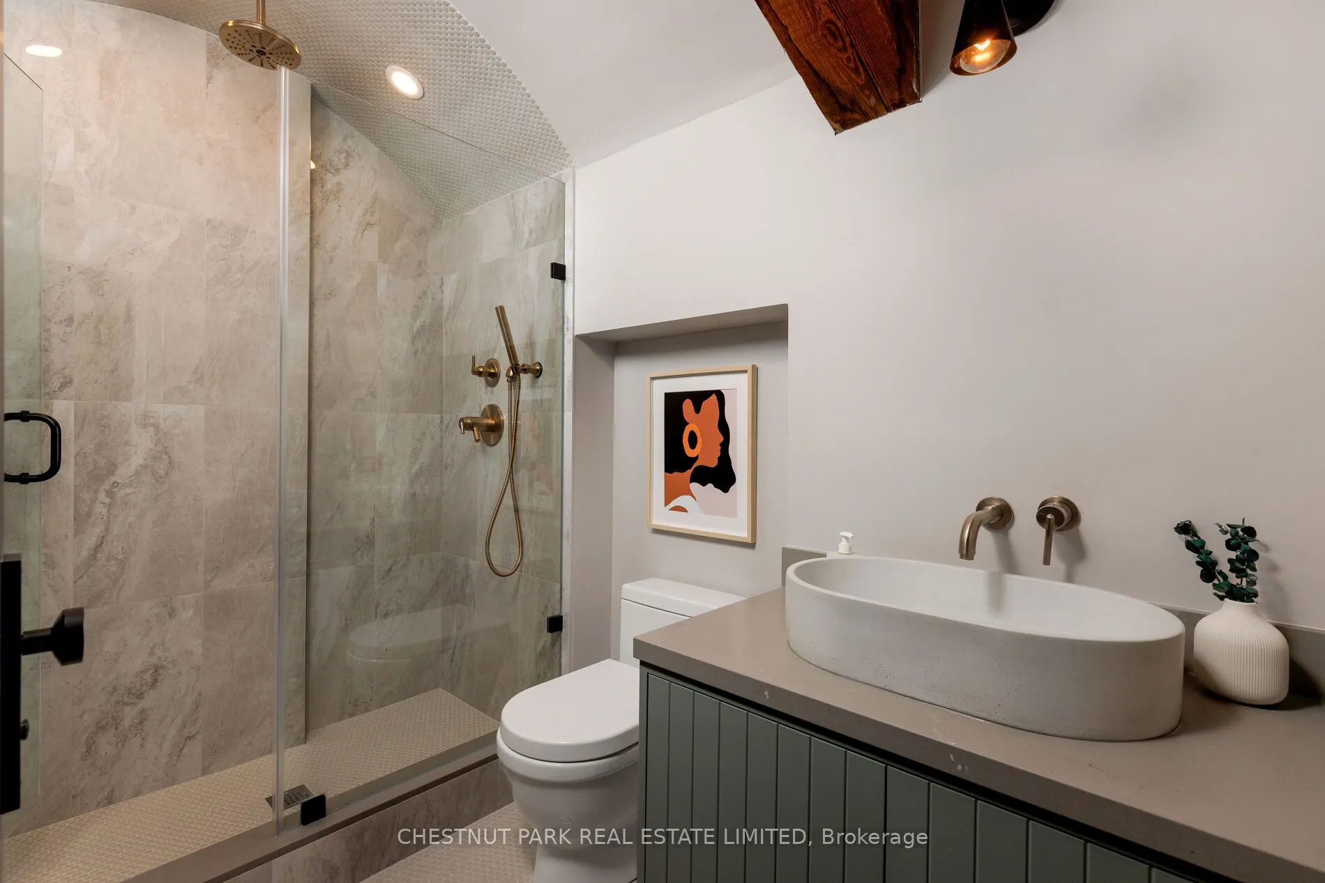 384 Sunnyside Avenue, #309