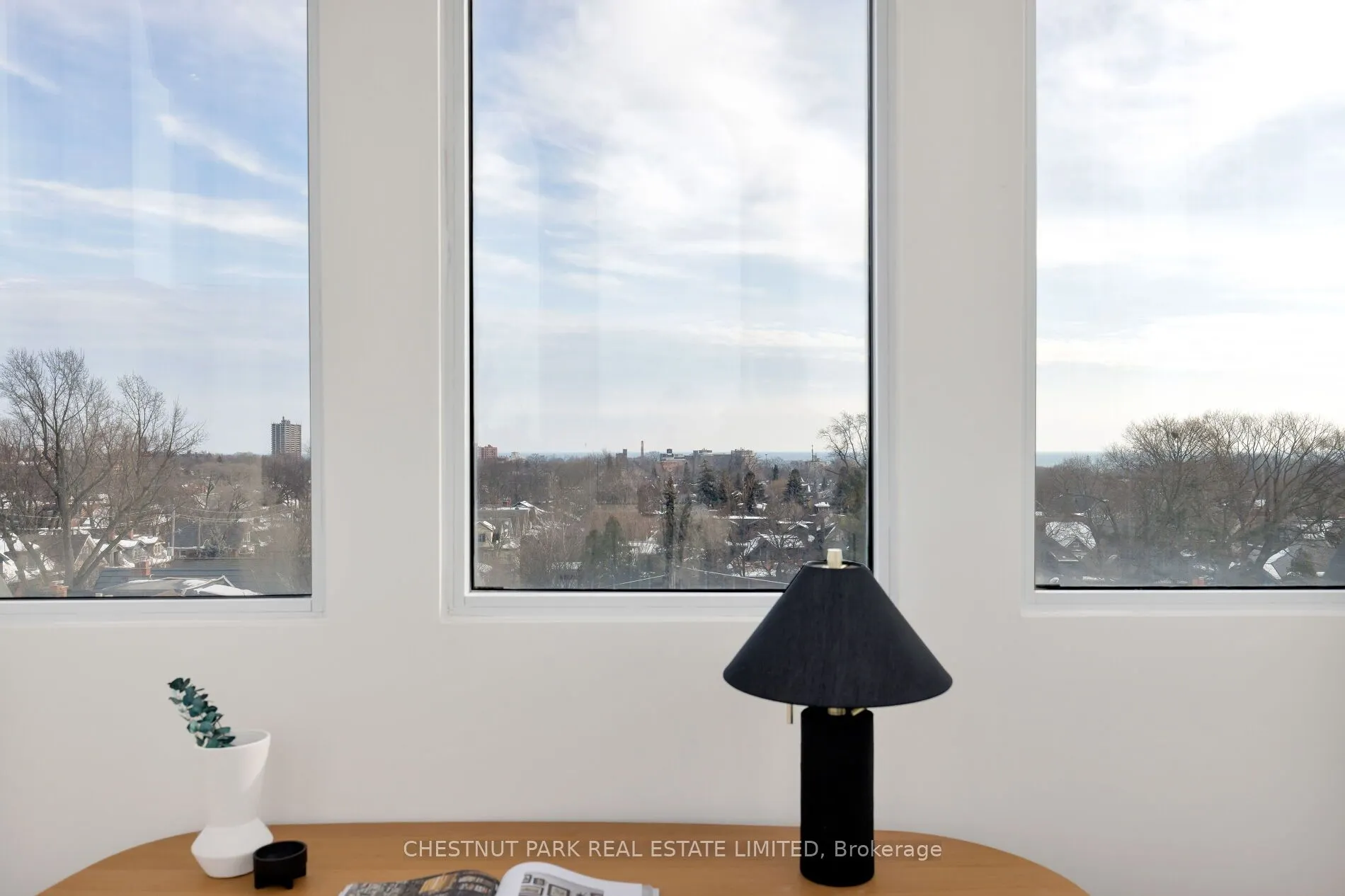 384 Sunnyside Avenue, #309