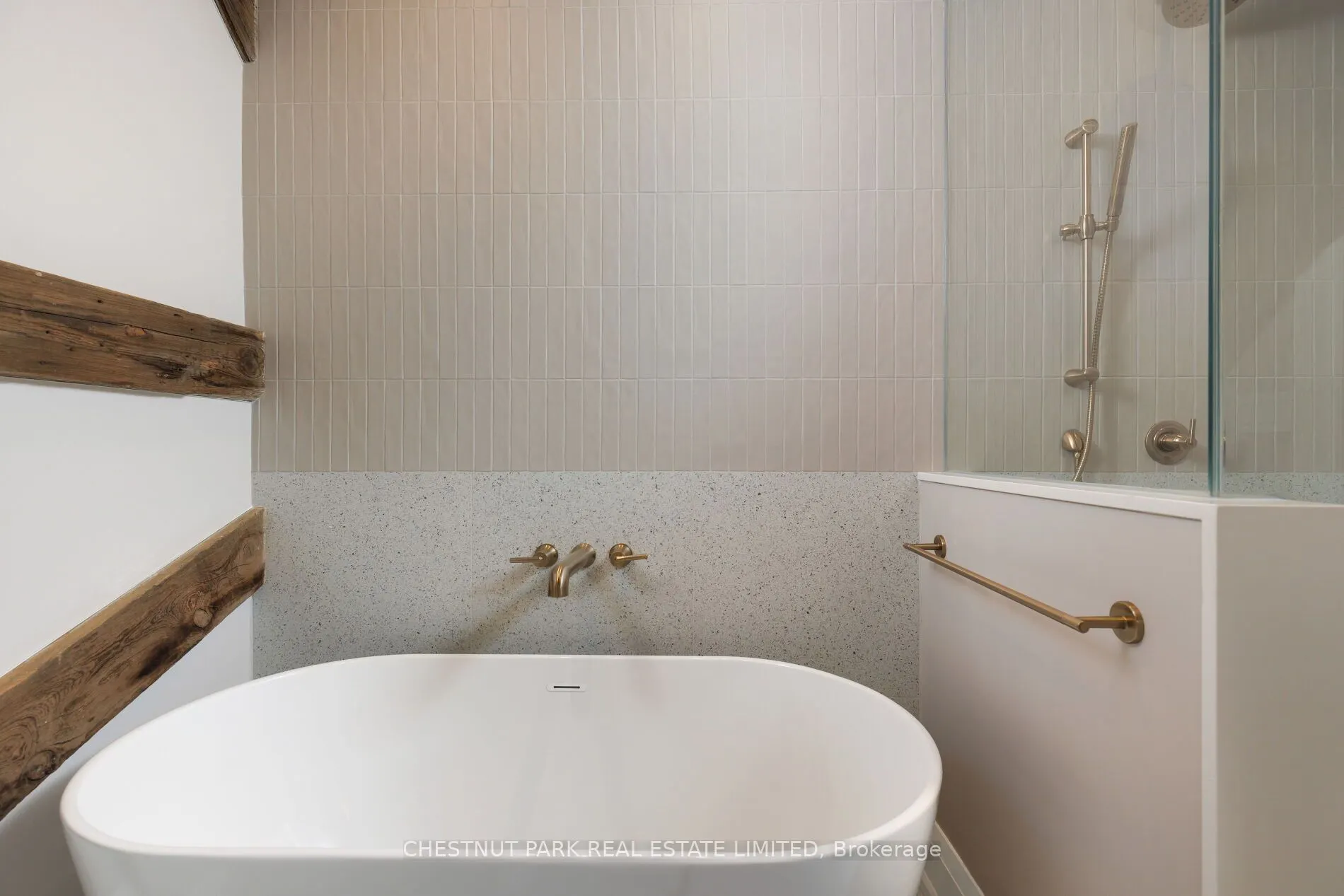 384 Sunnyside Avenue, #309
