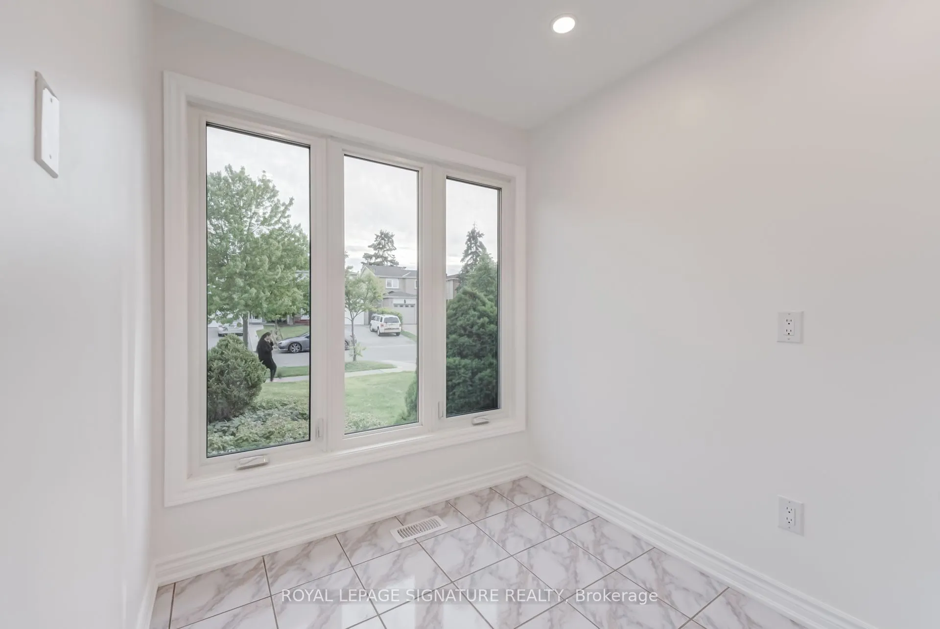 36 Denlow Drive
