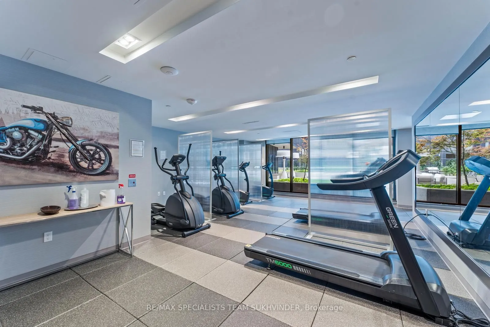 39 Annie Craig Drive, #1201