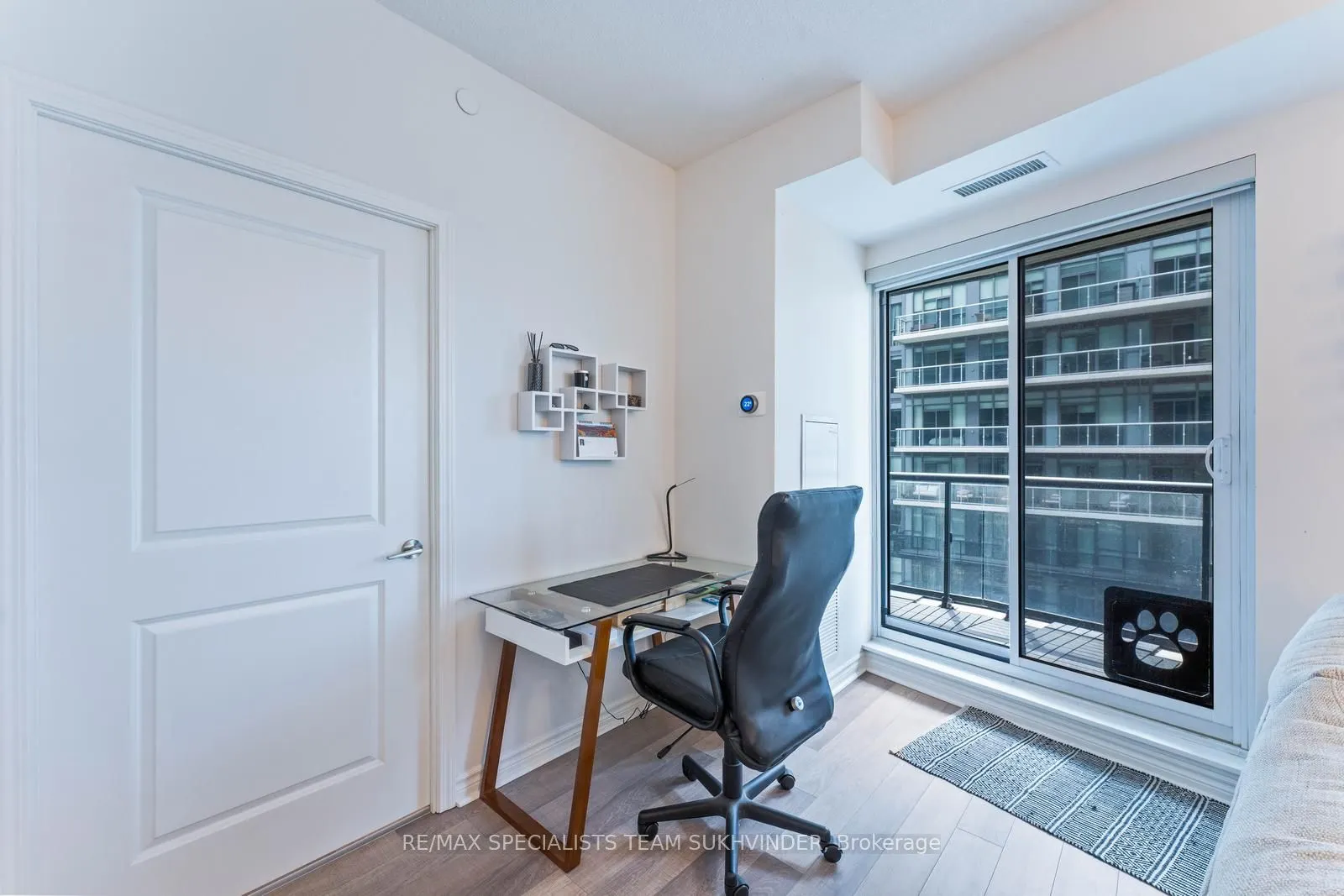 39 Annie Craig Drive, #1201