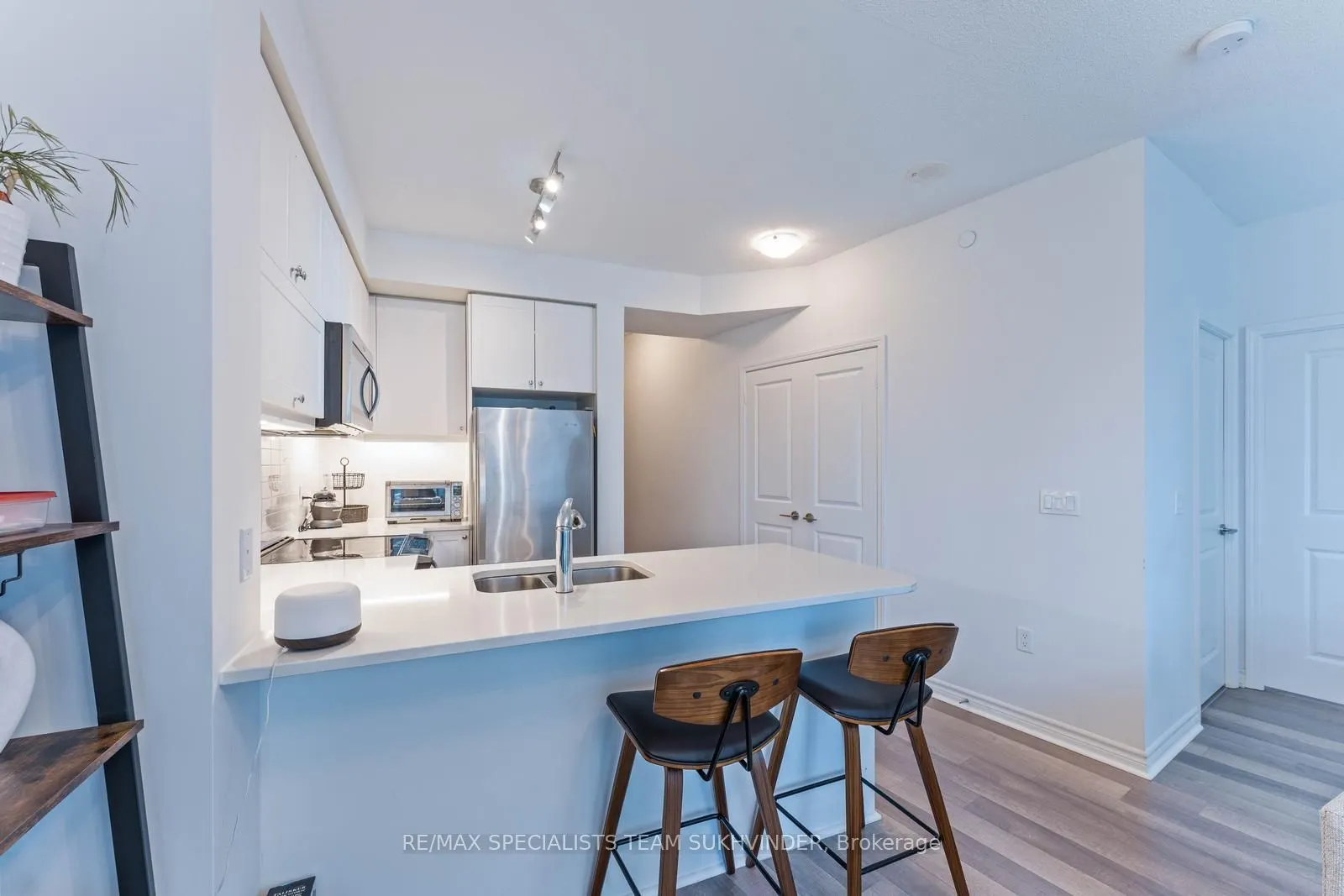 39 Annie Craig Drive, #1201