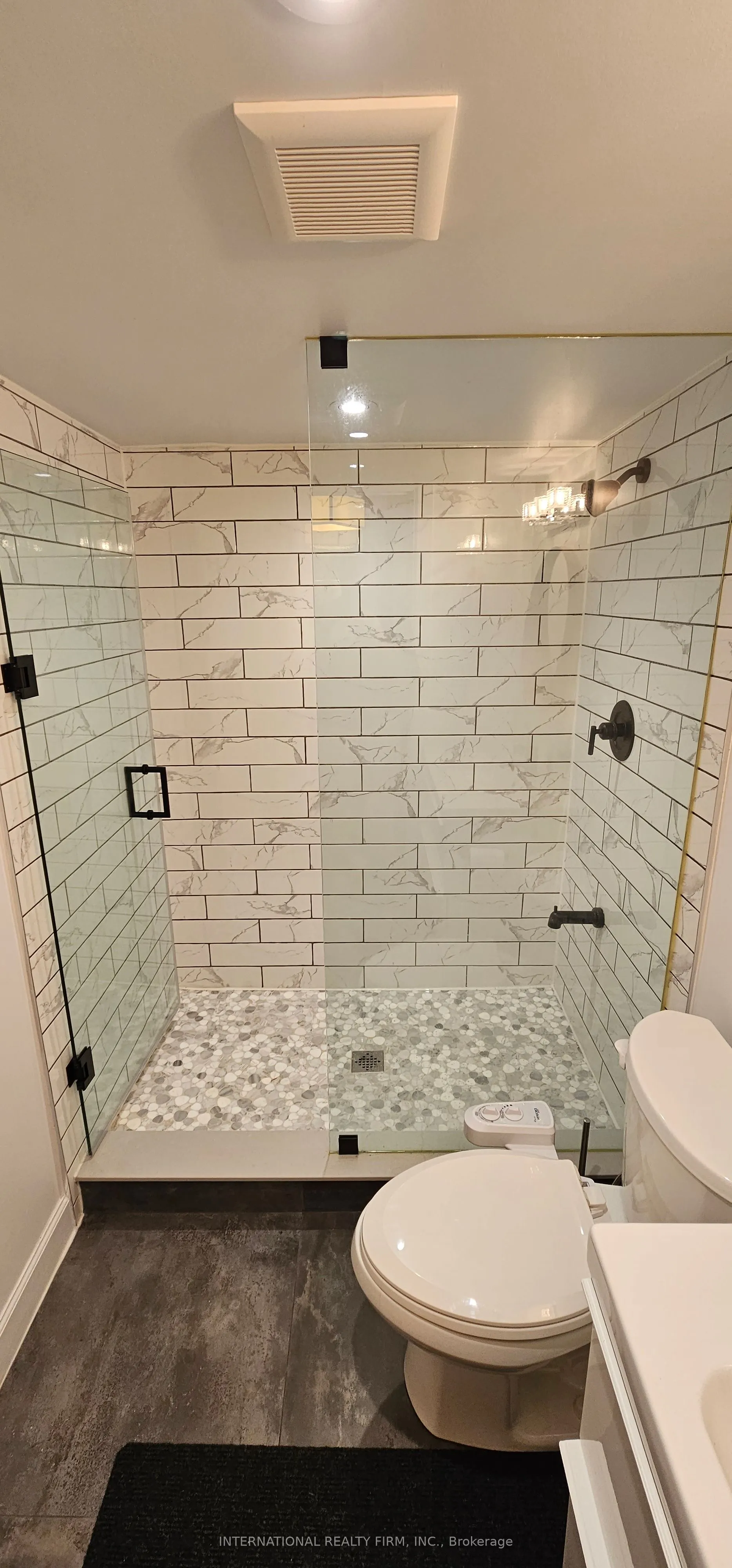 6855 Glen Erin Drive, #15
