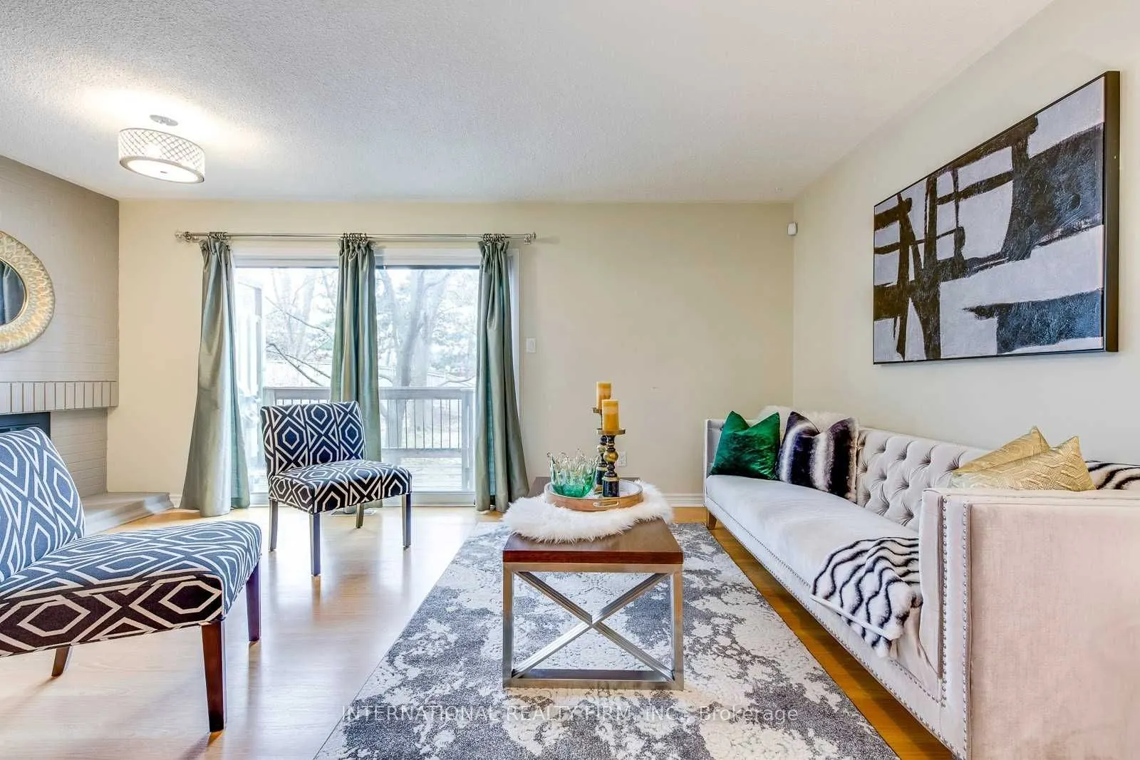 6855 Glen Erin Drive, #15