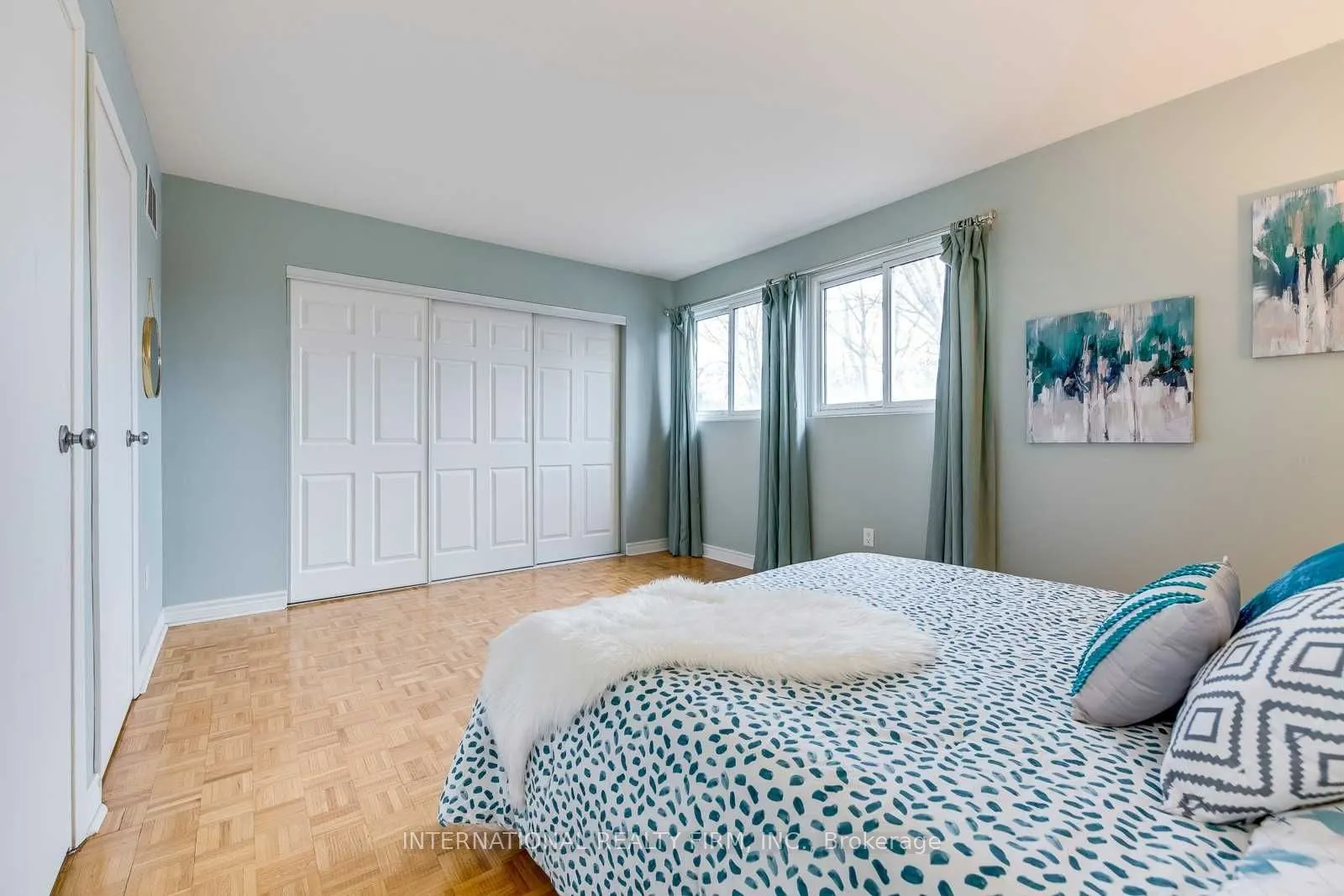 6855 Glen Erin Drive, #15
