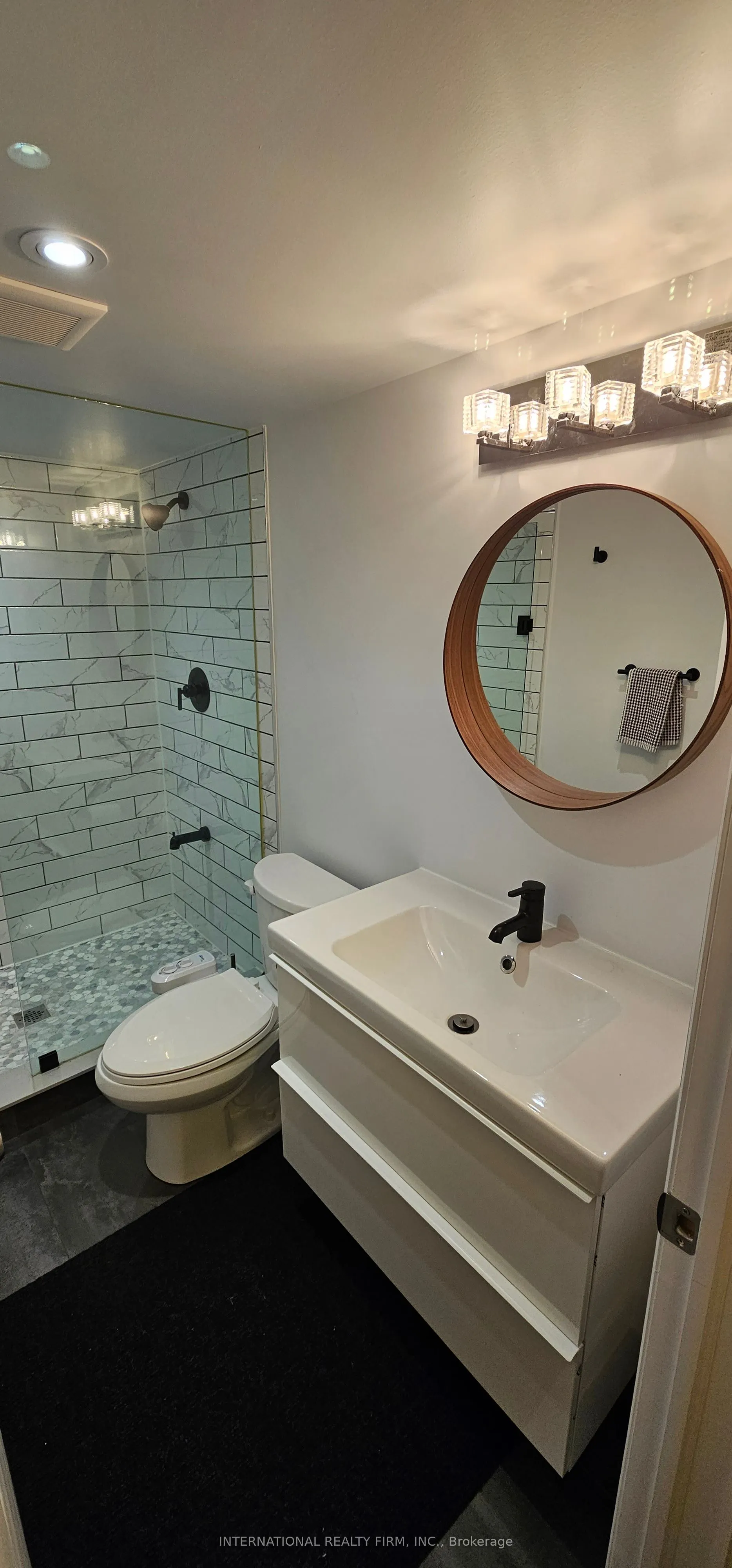 6855 Glen Erin Drive, #15