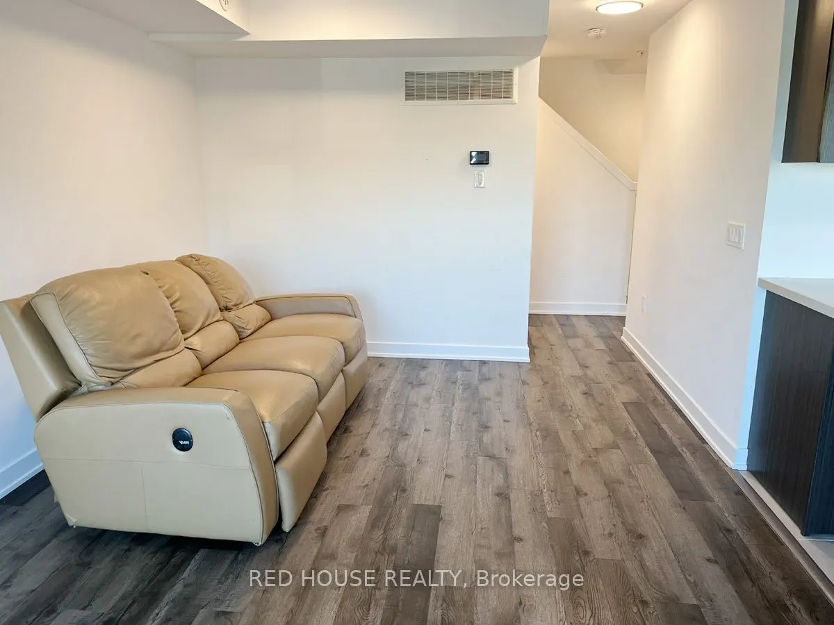 175 Veterans Drive, #3
