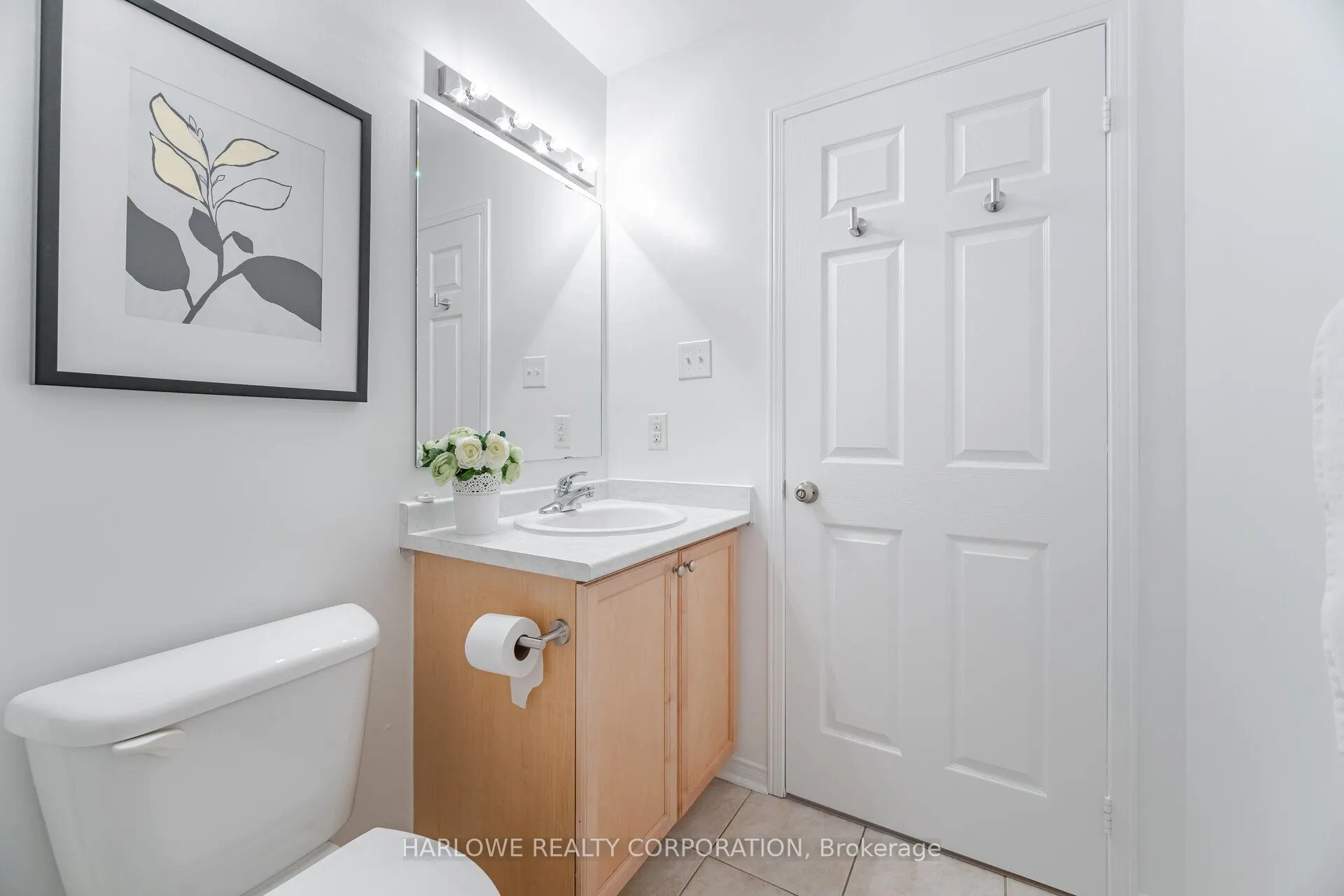 60 Fairwood Circle, #11
