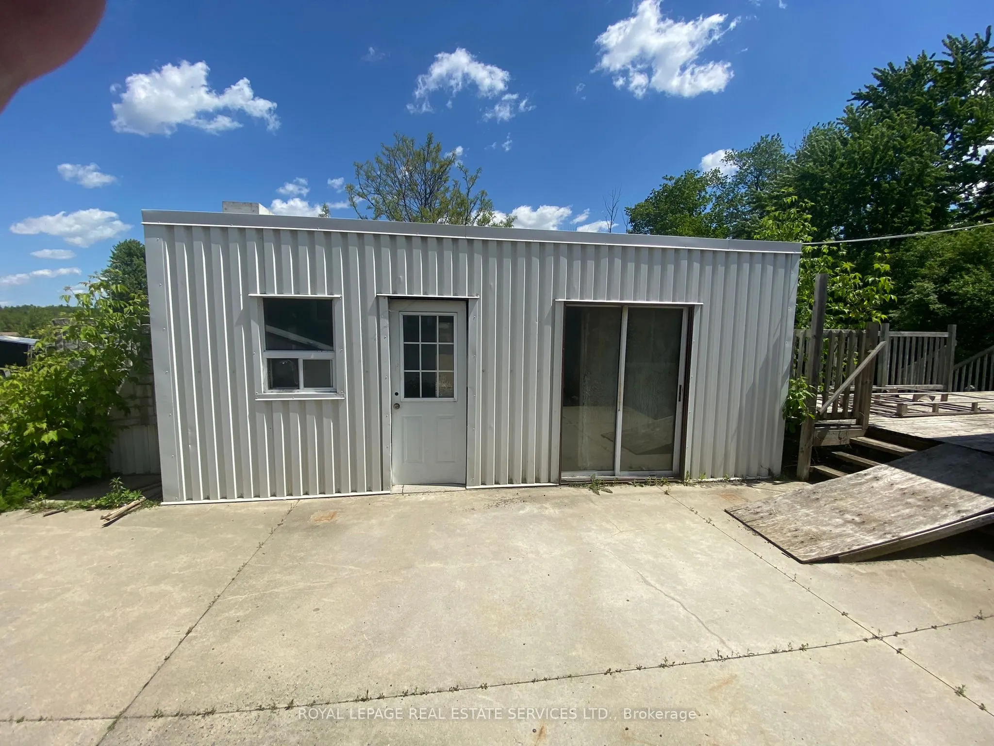 10641 Trafalgar Road
